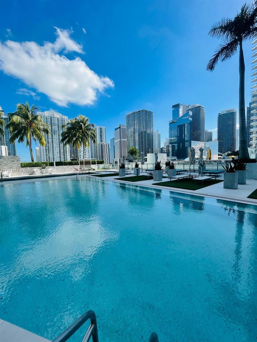 Condo for Rent in Miami, FL