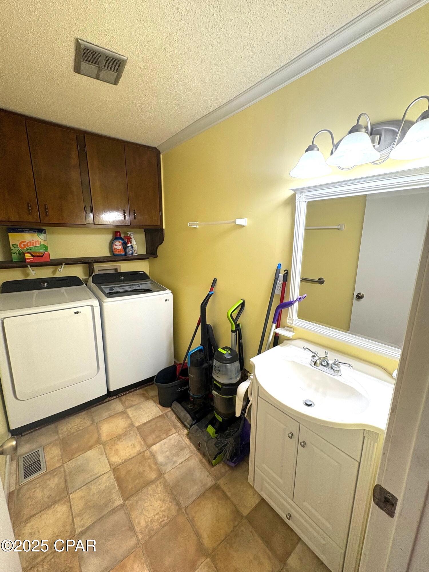 Image 28 For 5853 Catalina Lane