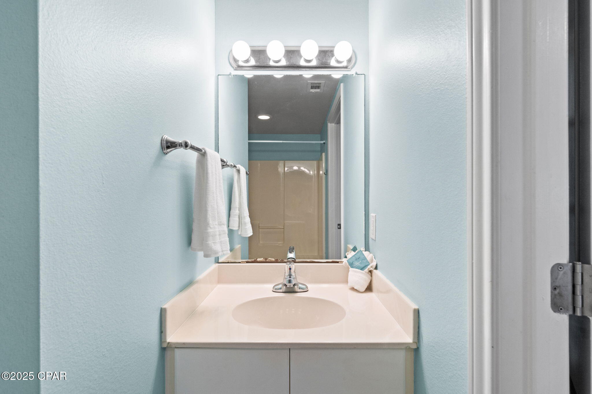 Image 25 For 9900 Thomas Drive 1621