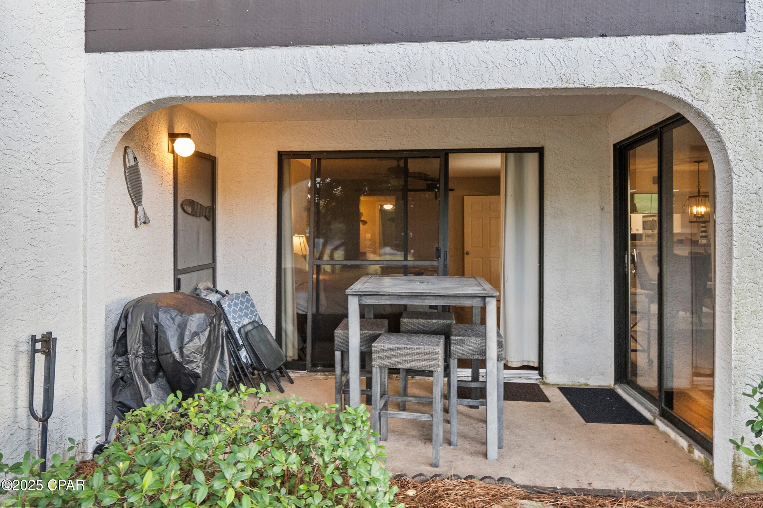 Image 17 For 520 Richard Jackson Boulevard 2001