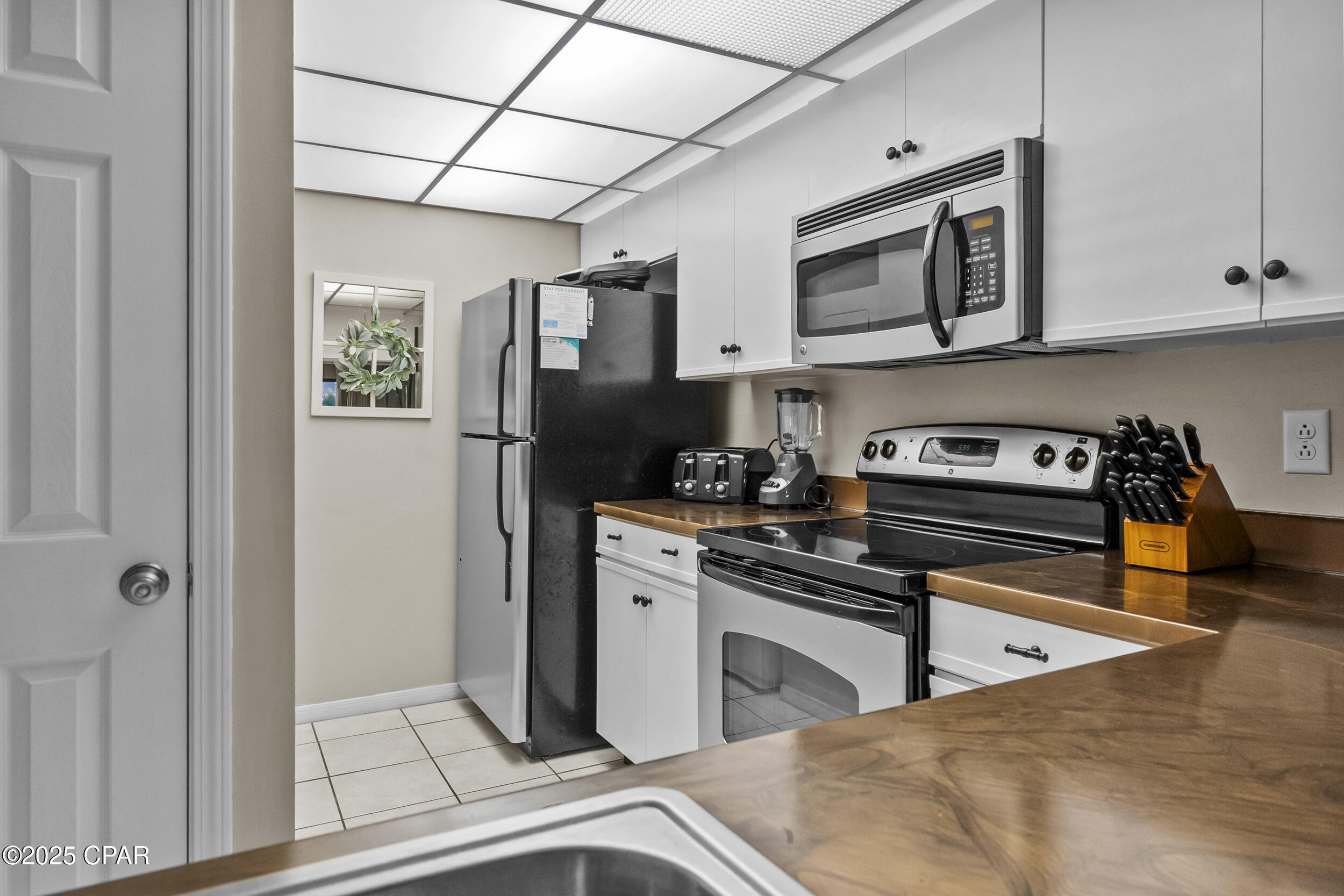 Image 7 For 520 Richard Jackson Boulevard 2001