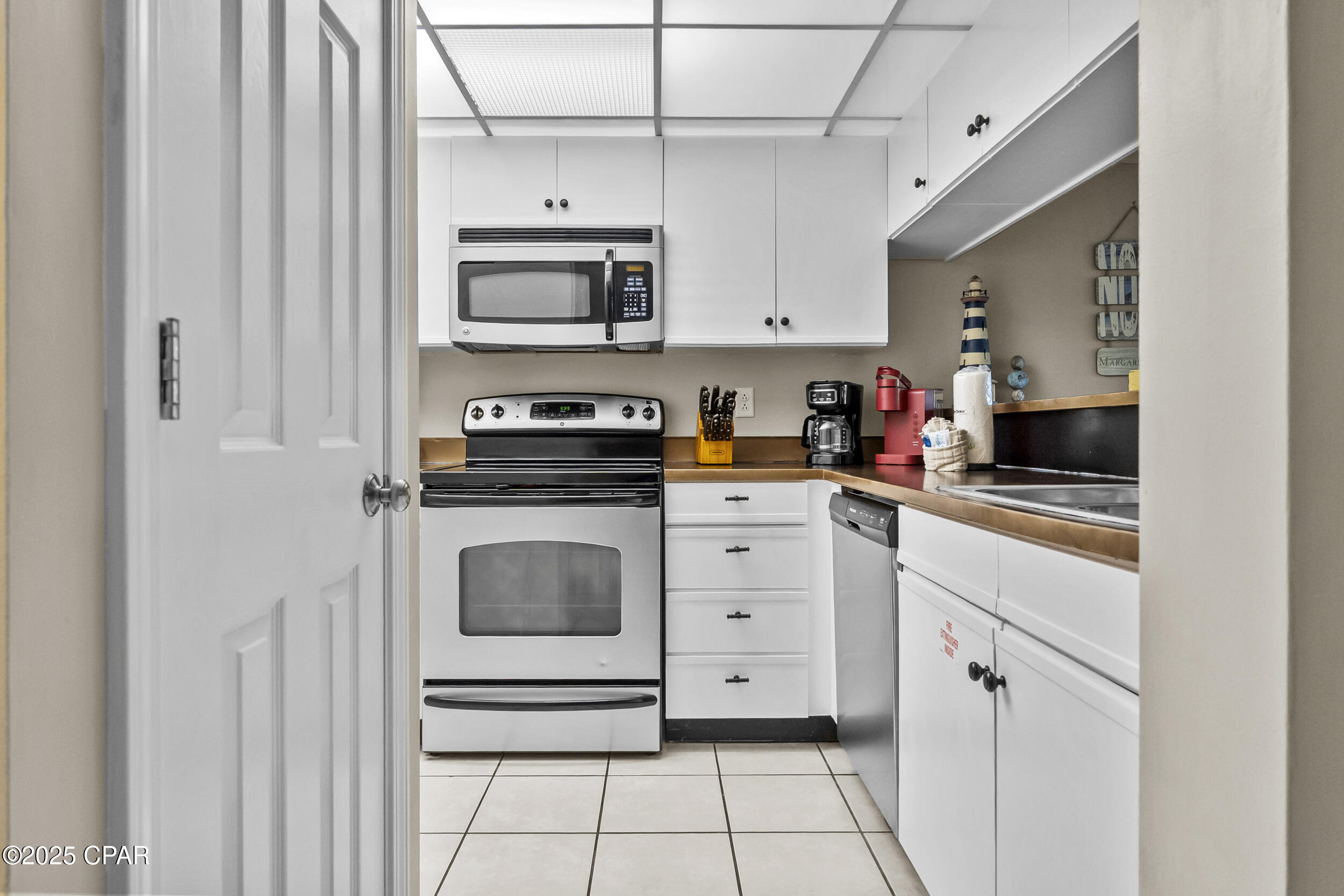 Image 8 For 520 Richard Jackson Boulevard 2001