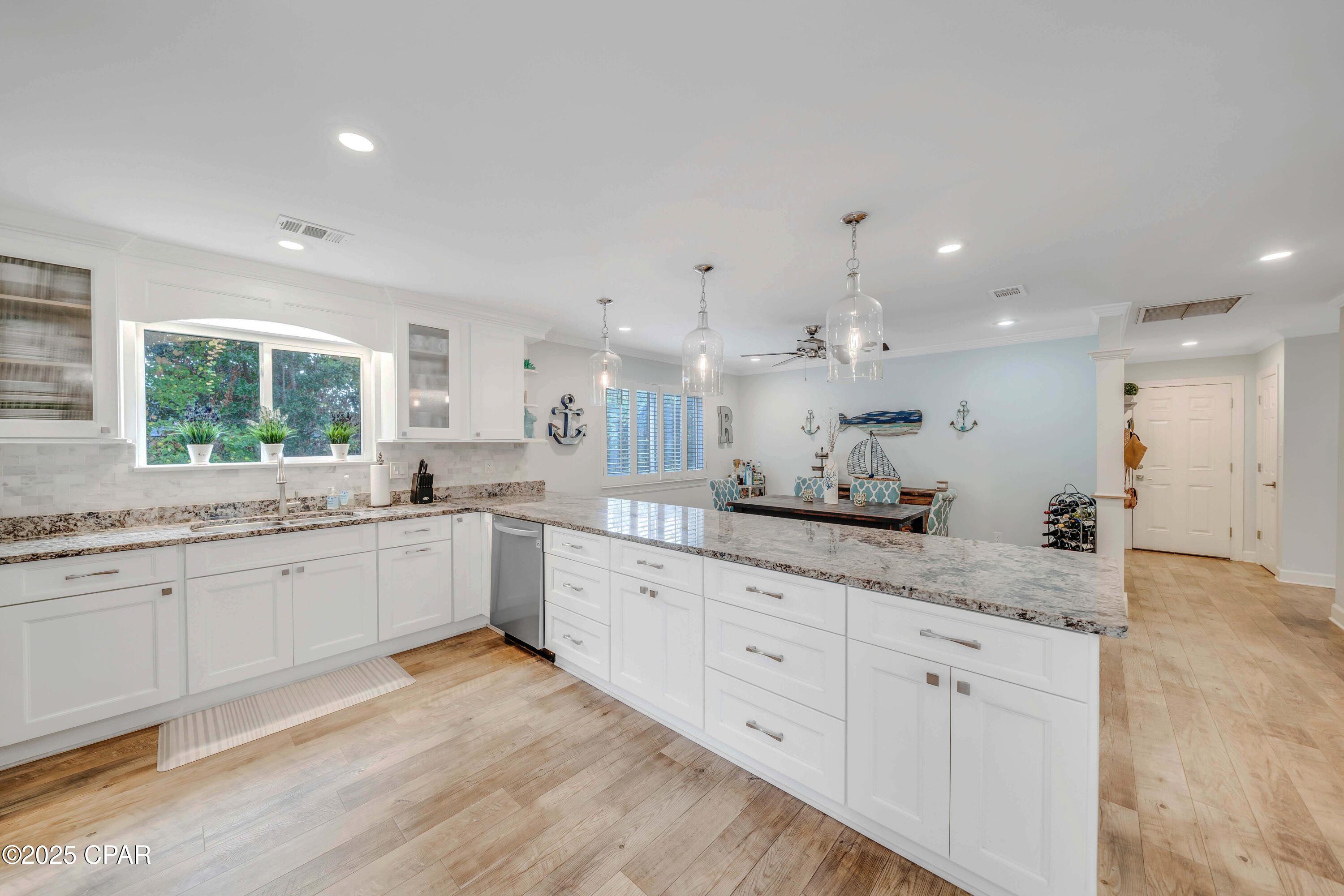 Image 14 For 607 Amberjack Drive