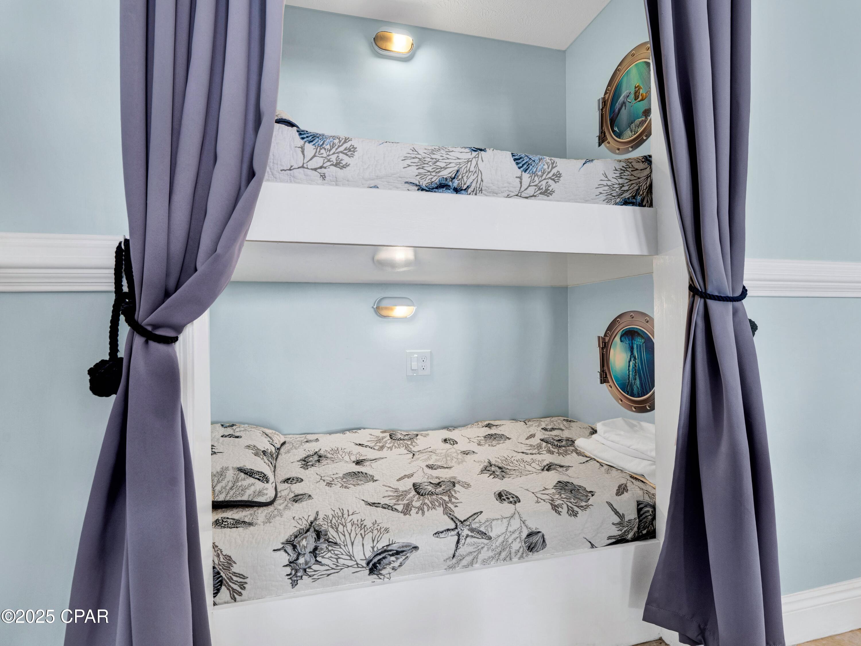 Image 12 For 5004 Thomas Drive 2304