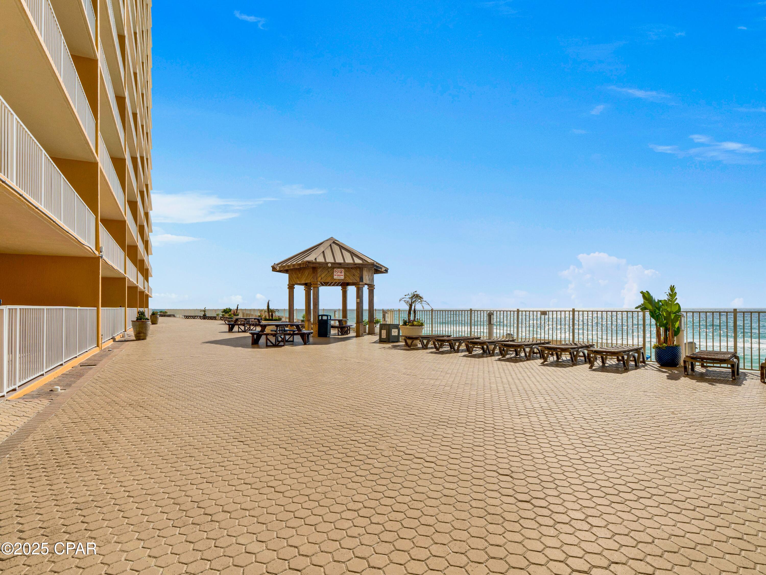 Image 37 For 5004 Thomas Drive 2304