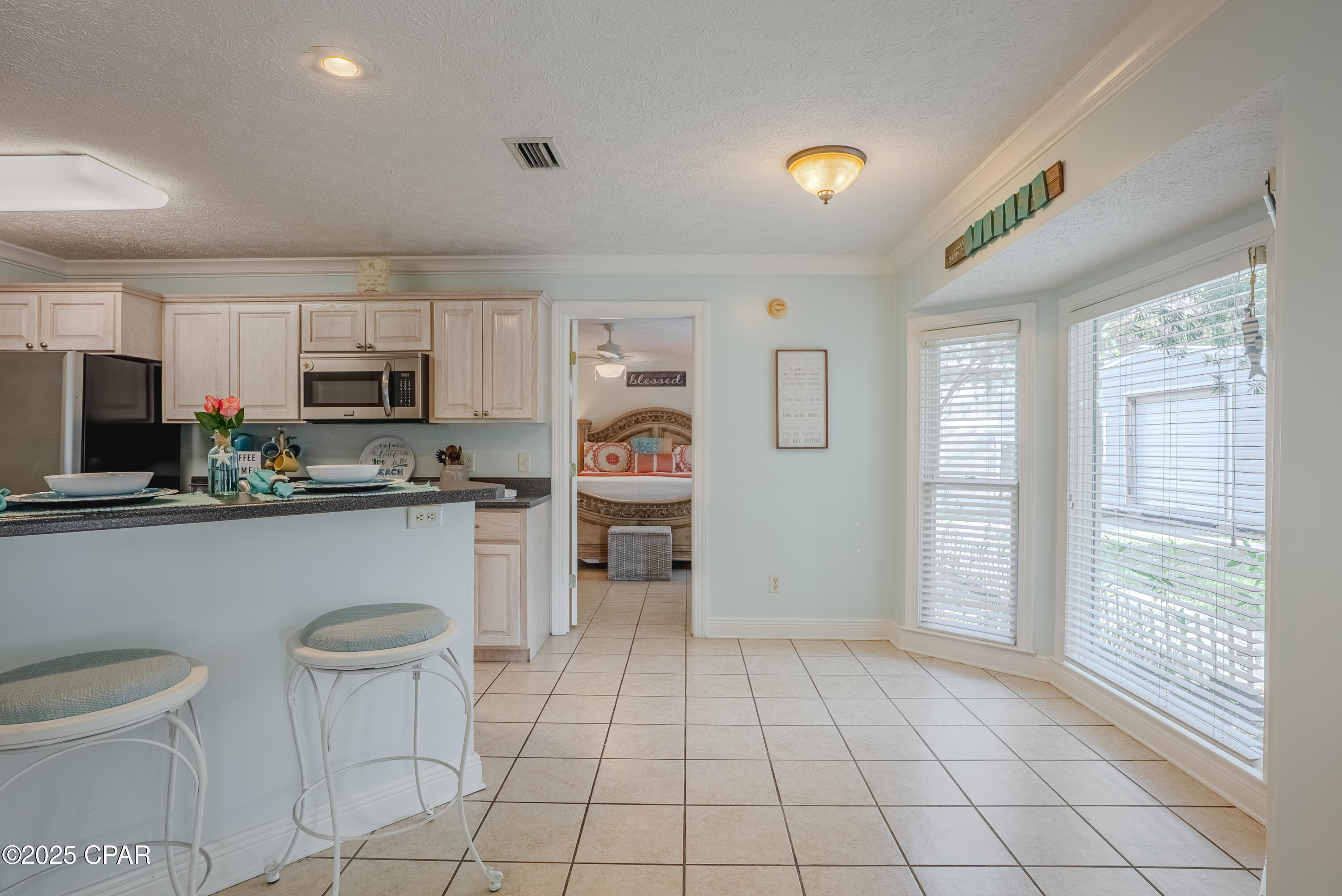 Image 15 For 508 Burnham Avenue