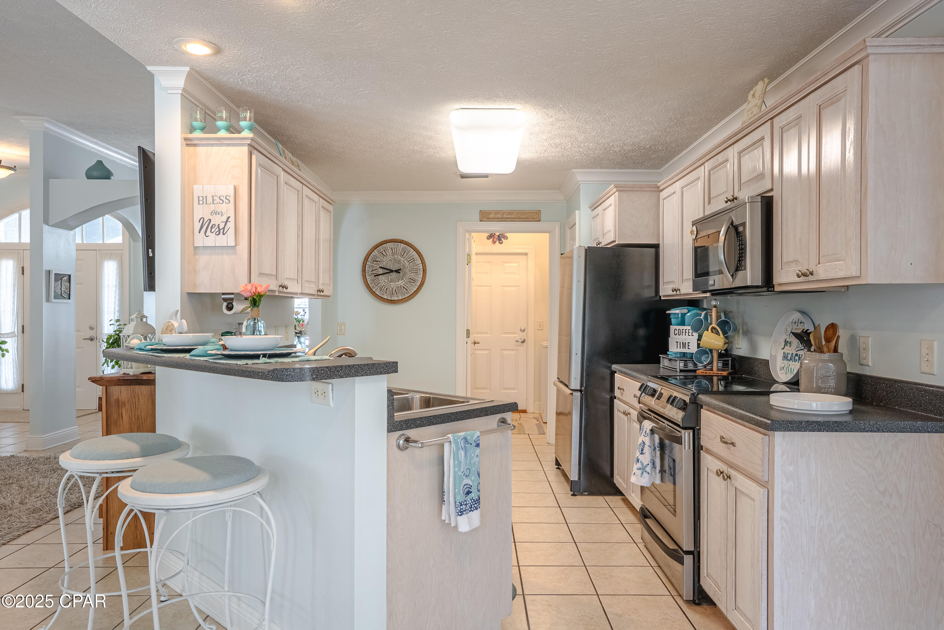 Image 17 For 508 Burnham Avenue