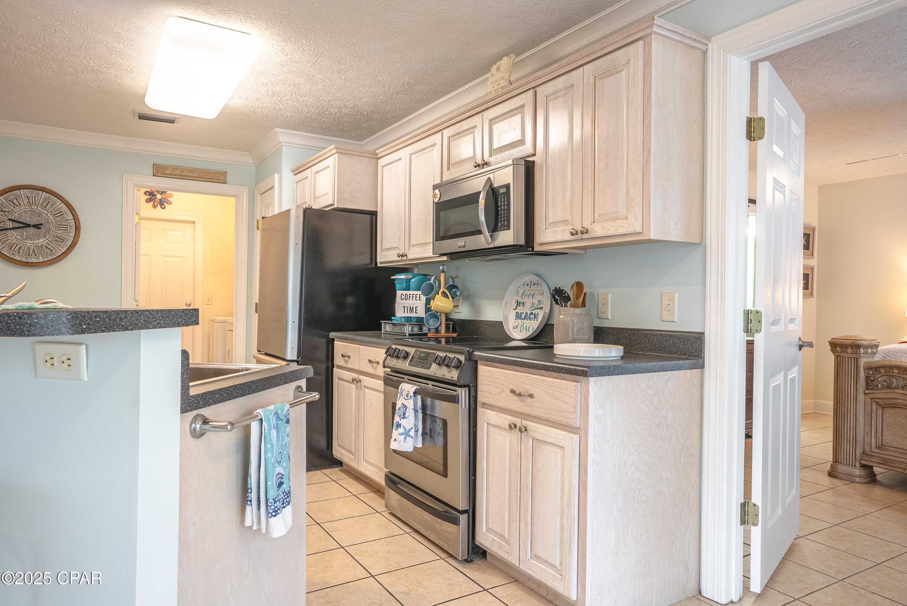 Image 18 For 508 Burnham Avenue