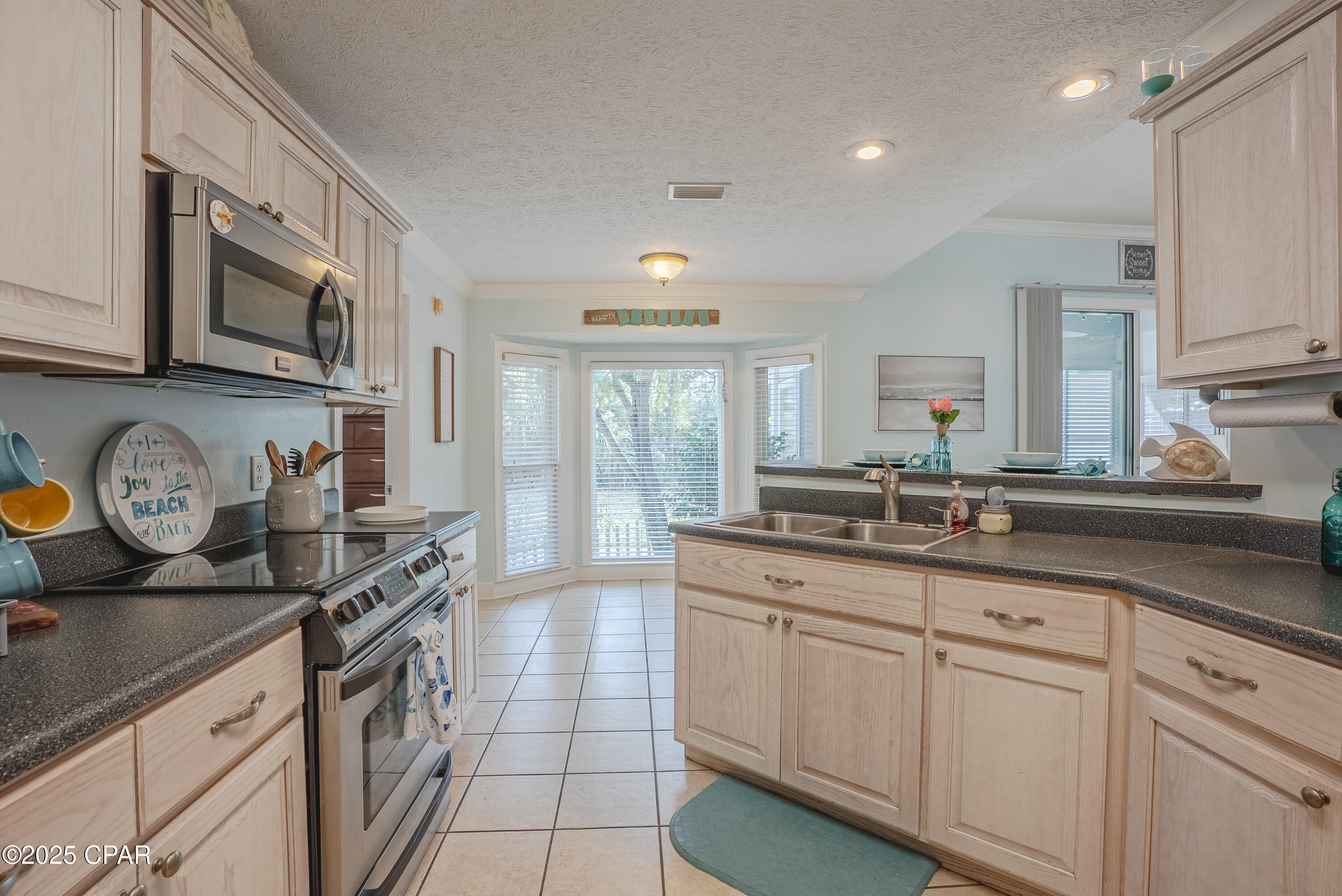 Image 22 For 508 Burnham Avenue