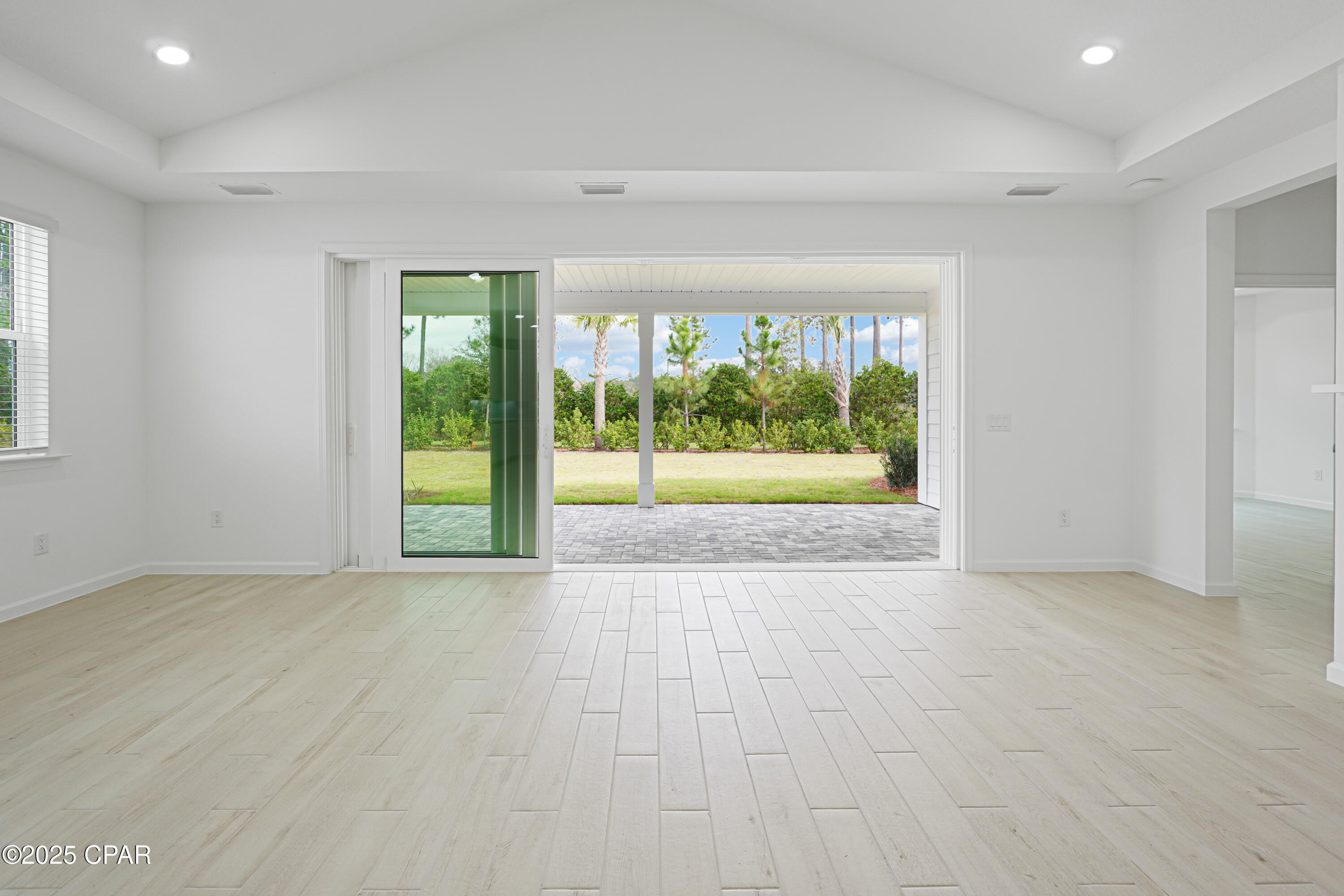 Image 17 For 9454 Escape Avenue