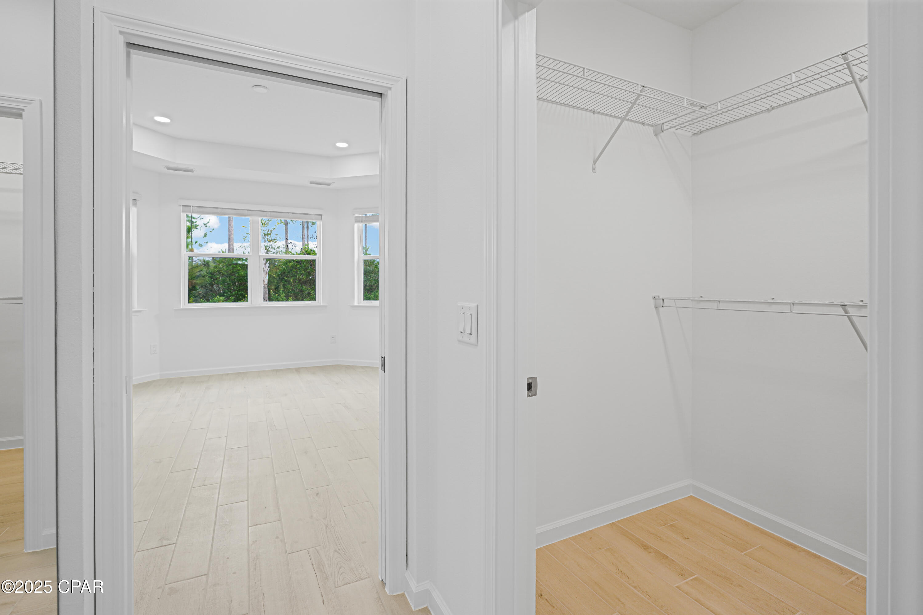 Image 29 For 9454 Escape Avenue