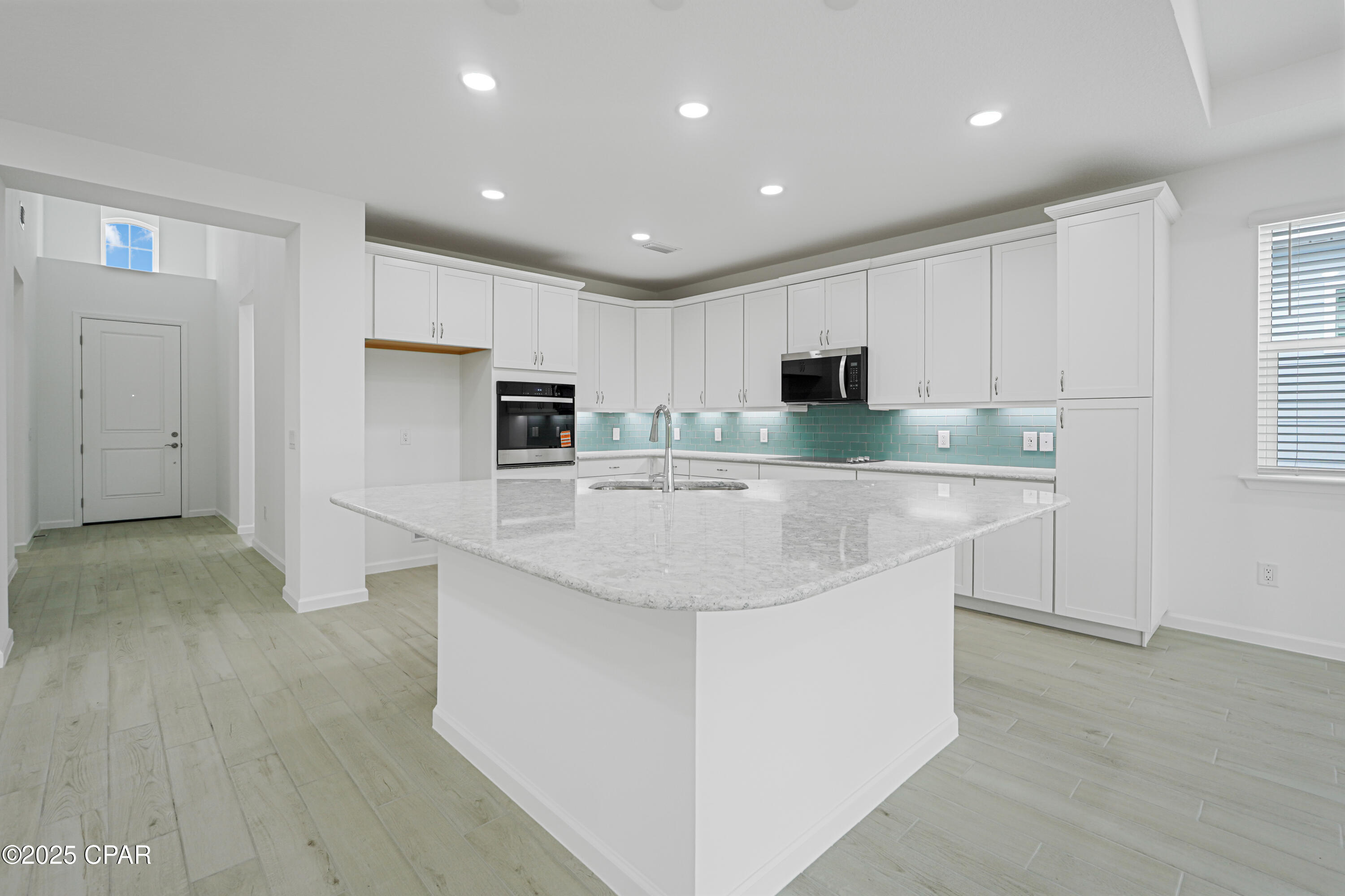 Image 3 For 9454 Escape Avenue