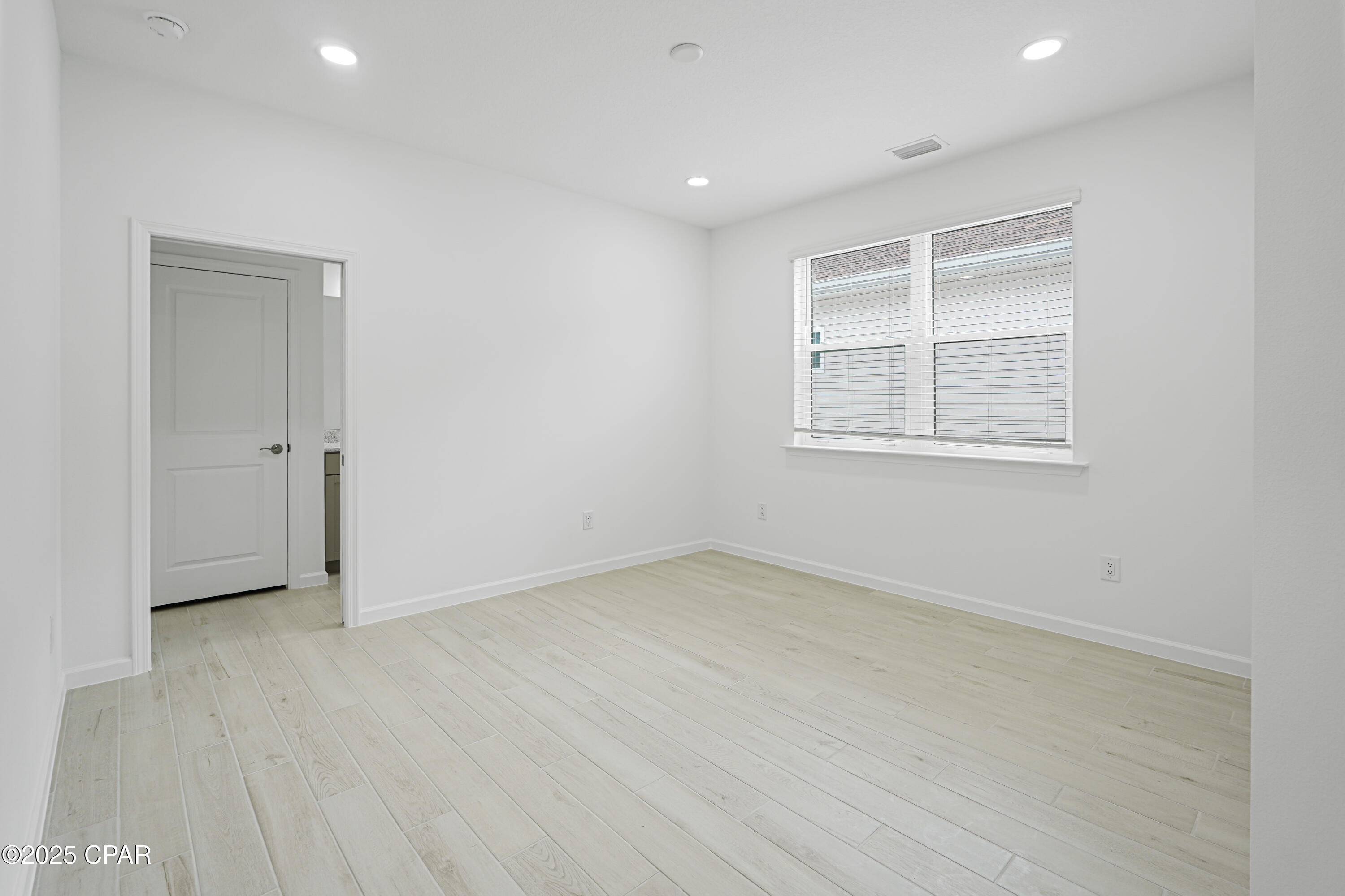 Image 35 For 9454 Escape Avenue