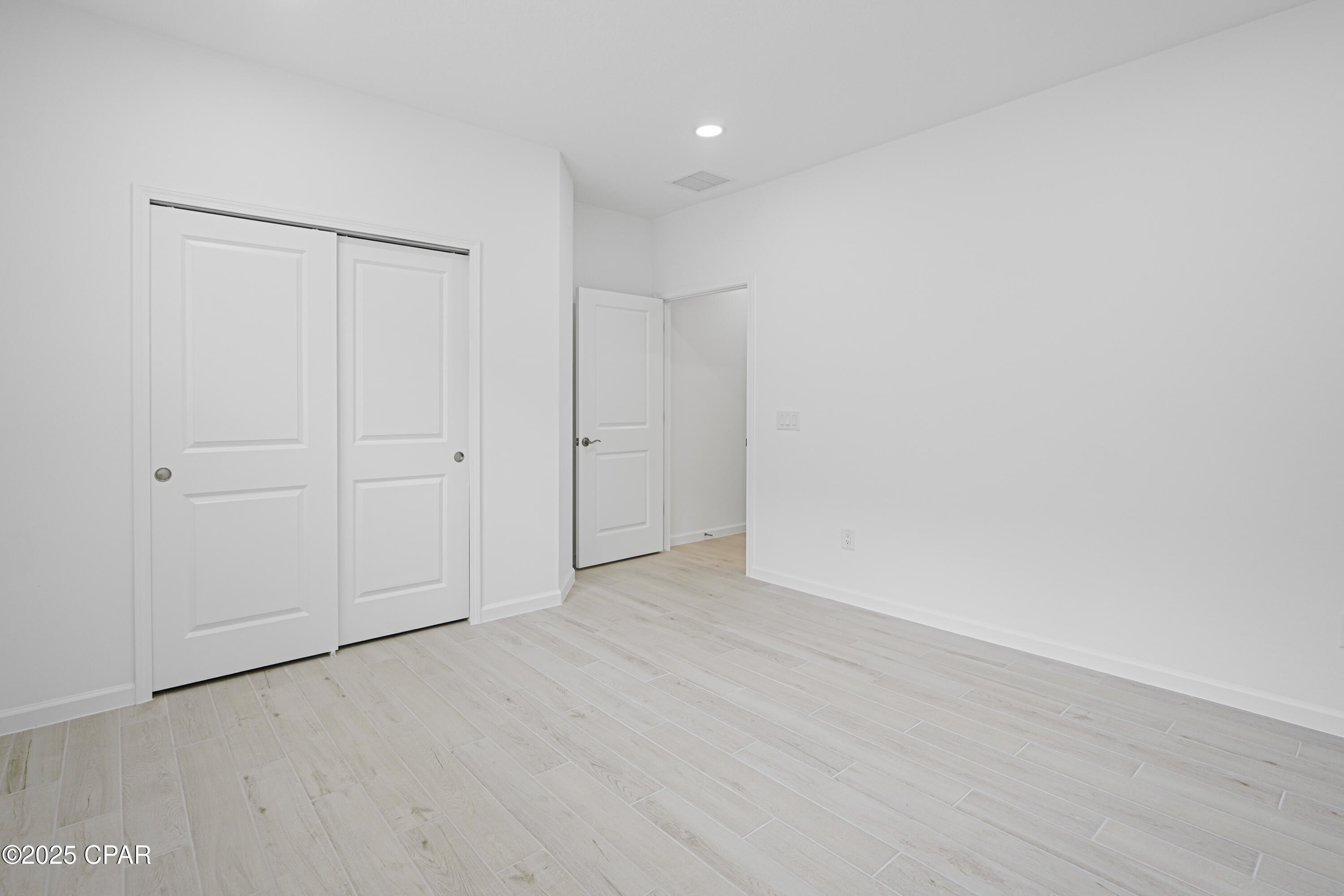 Image 40 For 9454 Escape Avenue