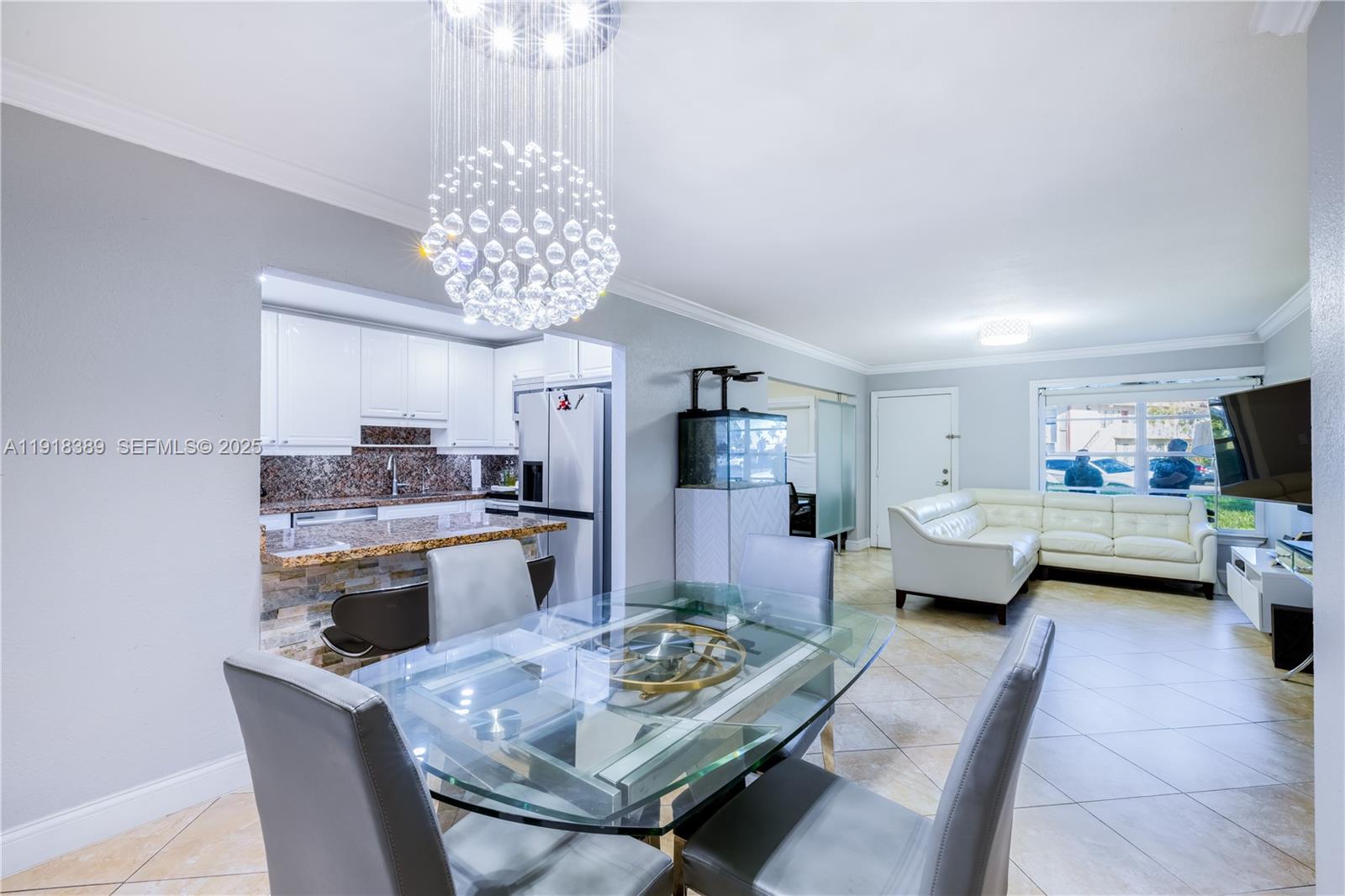 Royale Green Condo 11