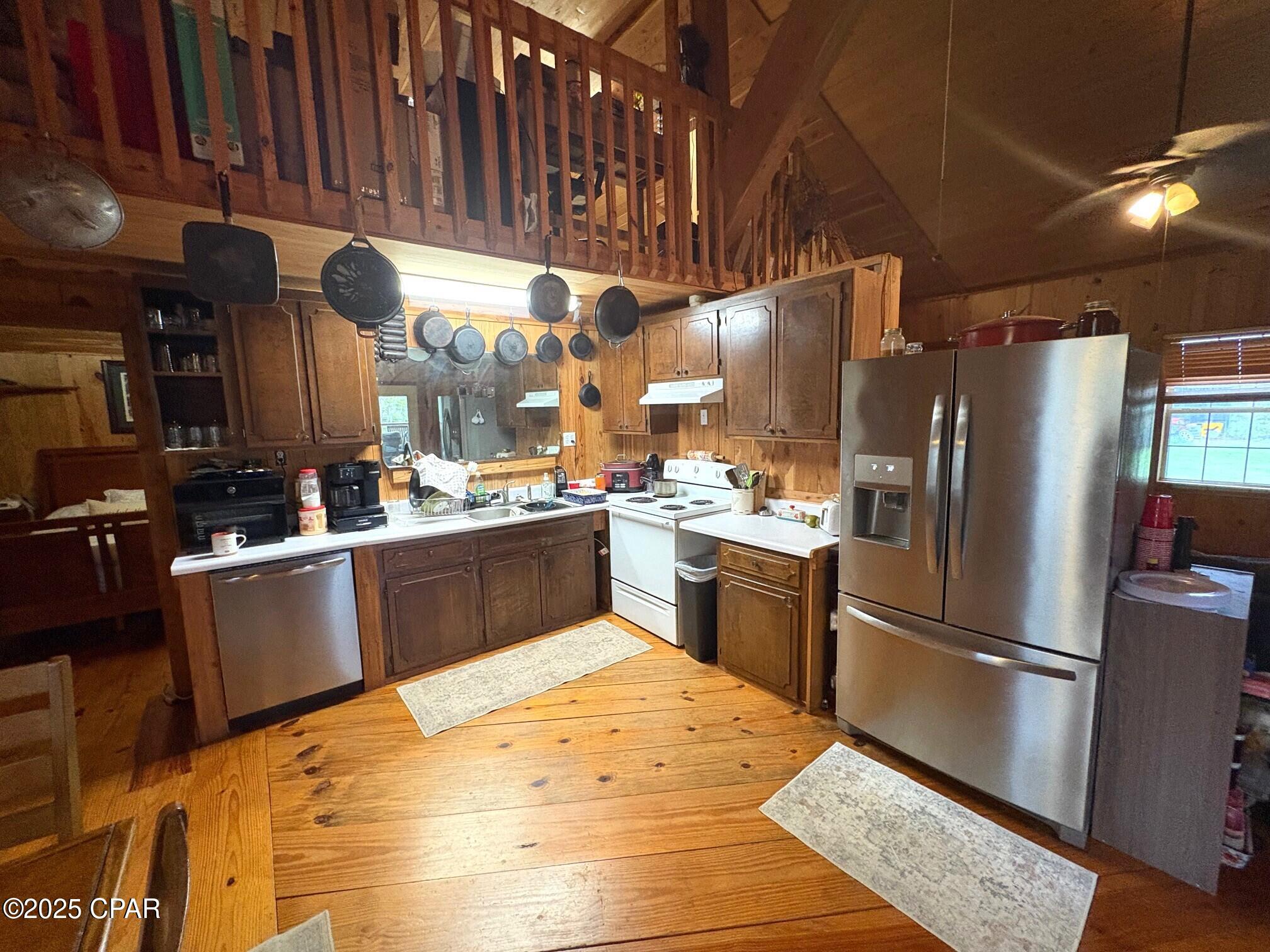 Image 51 For Tbd North Golden Road