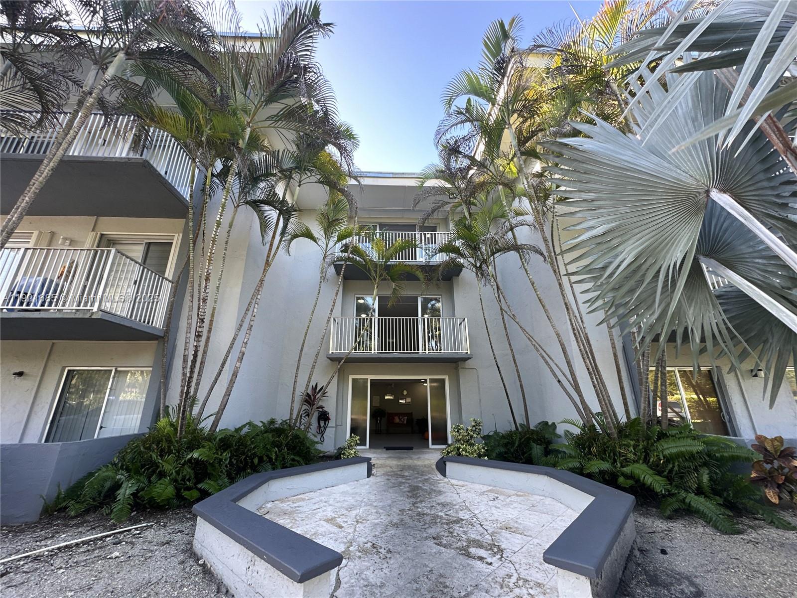 Silver Palms At Dadeland