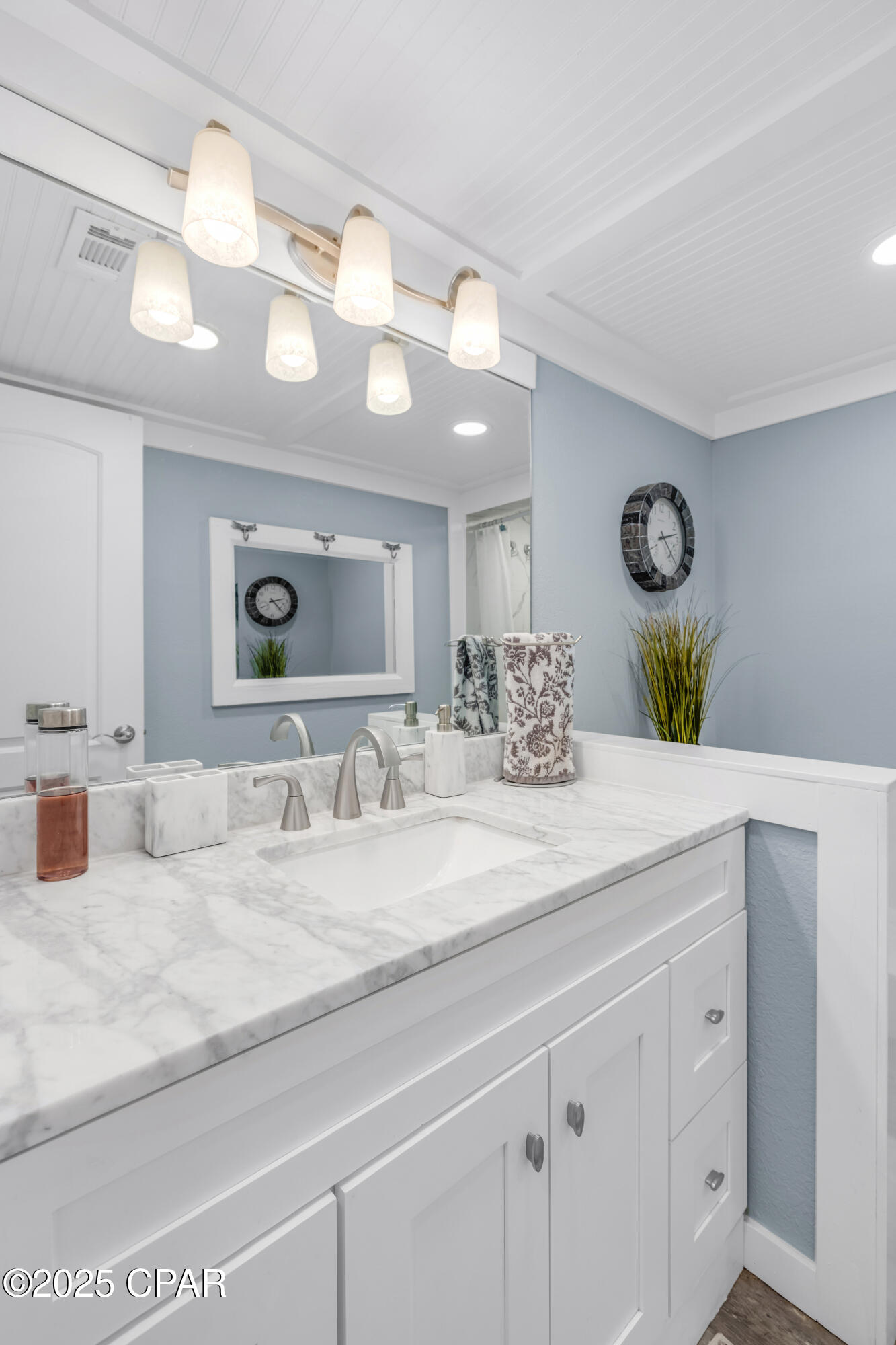 Image 21 For 112 Fairway Boulevard 202