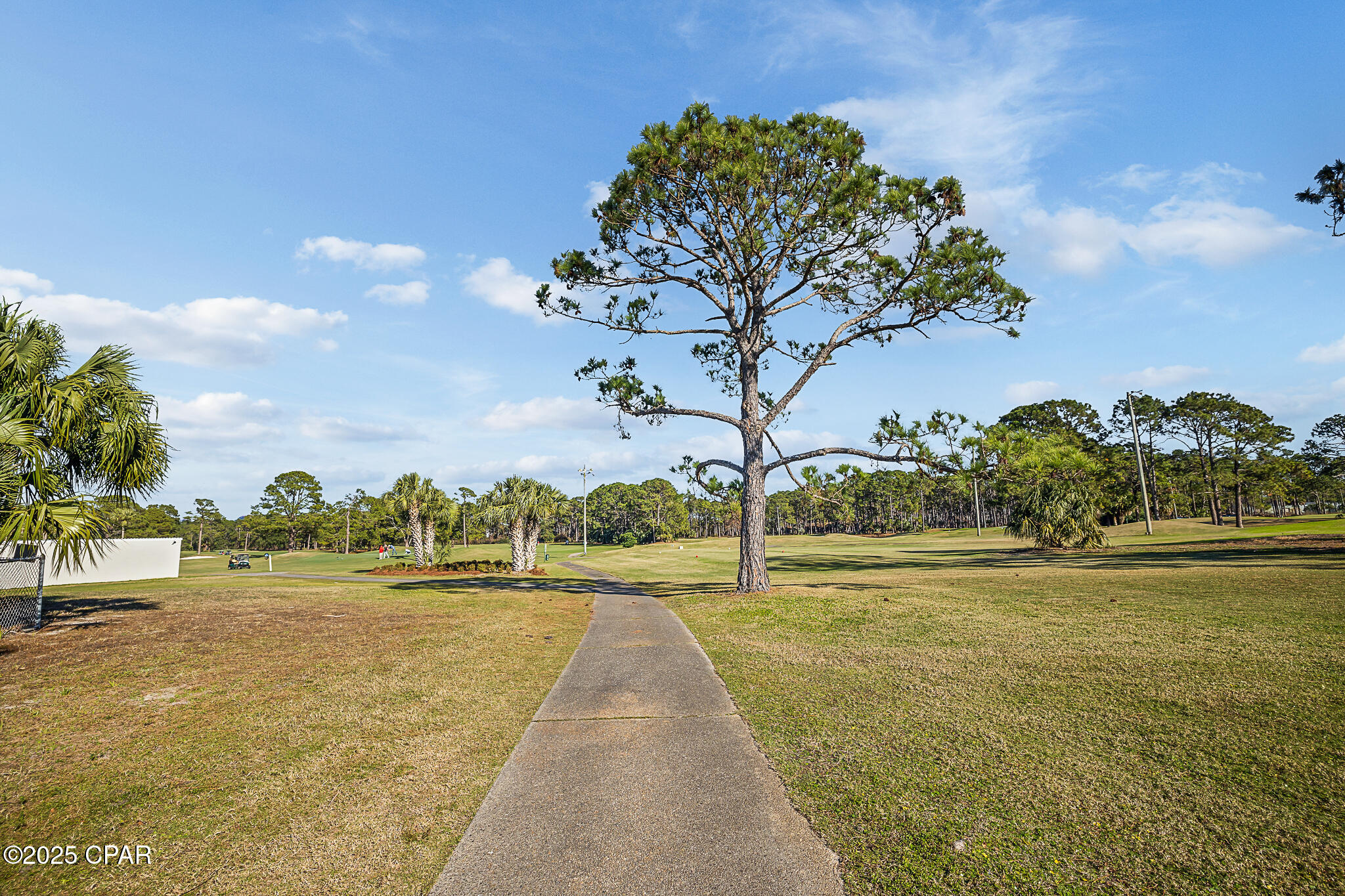 Image 47 For 112 Fairway Boulevard 202