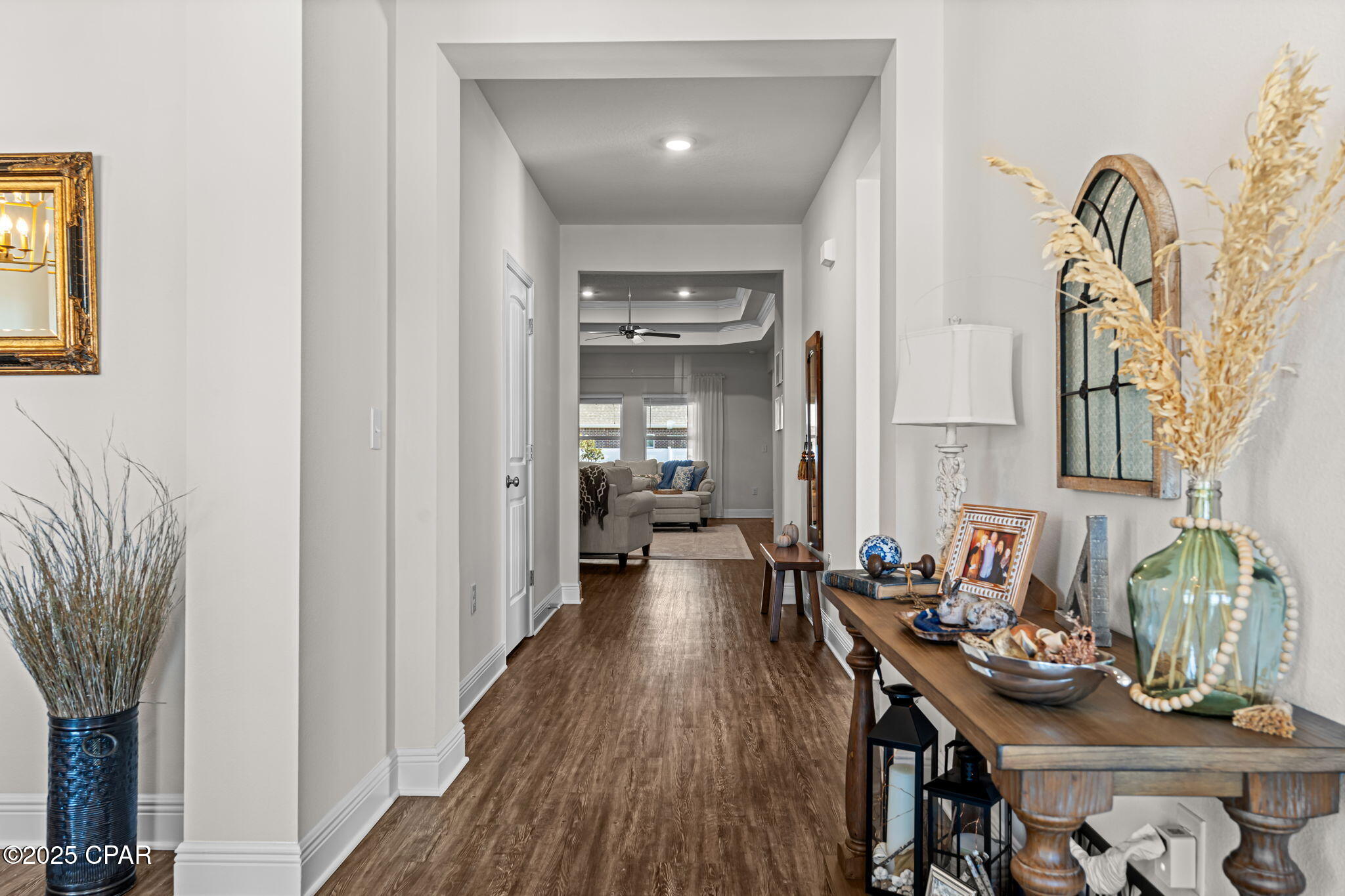 Listing photo id 12 for 376 Confidence Way