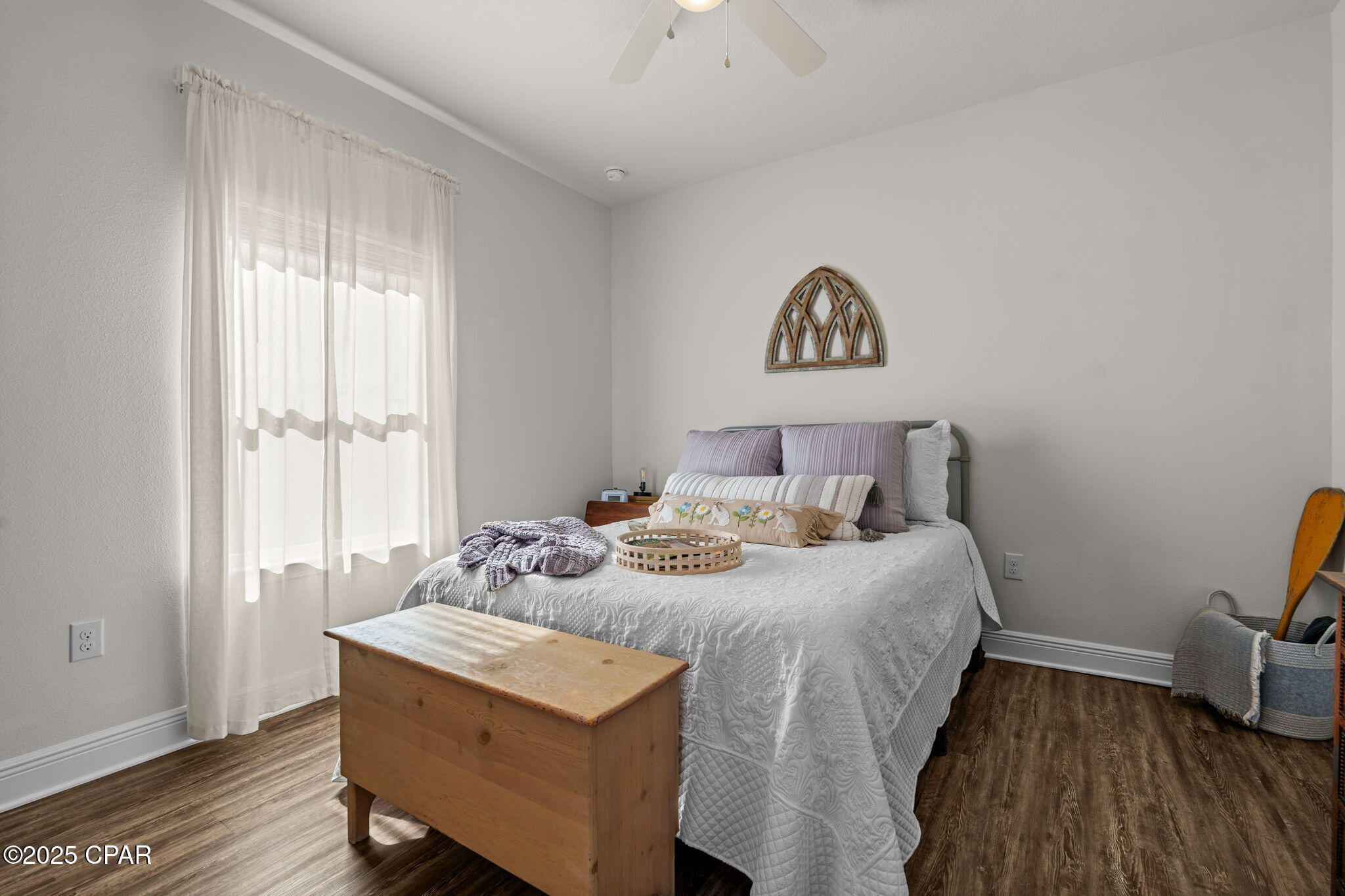 Image 14 For 376 Confidence Way