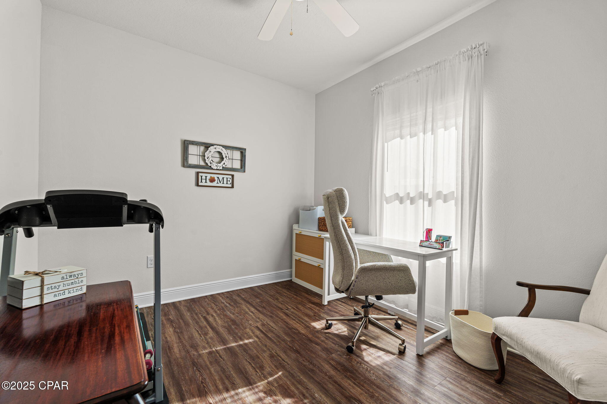 Image 16 For 376 Confidence Way