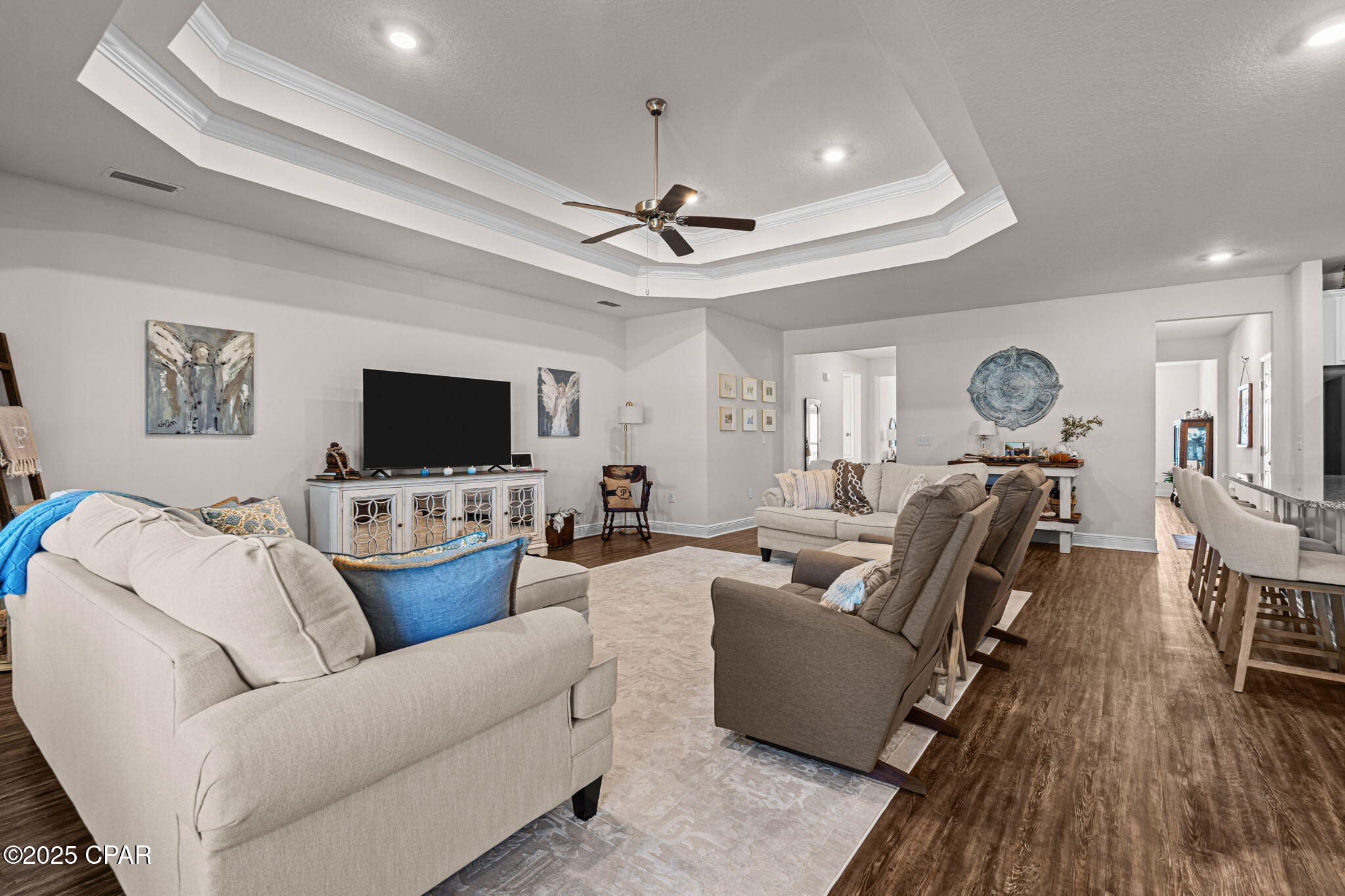 Image 33 For 376 Confidence Way