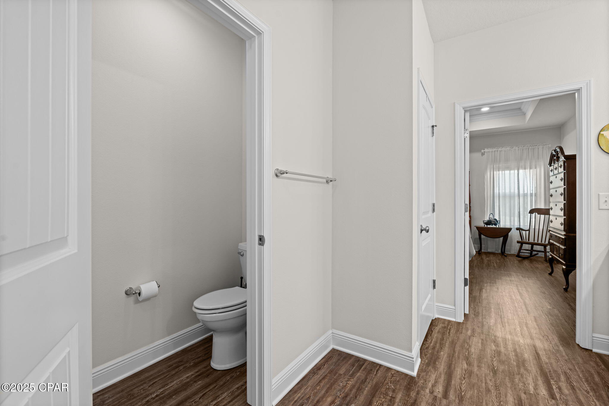 Listing photo id 43 for 376 Confidence Way