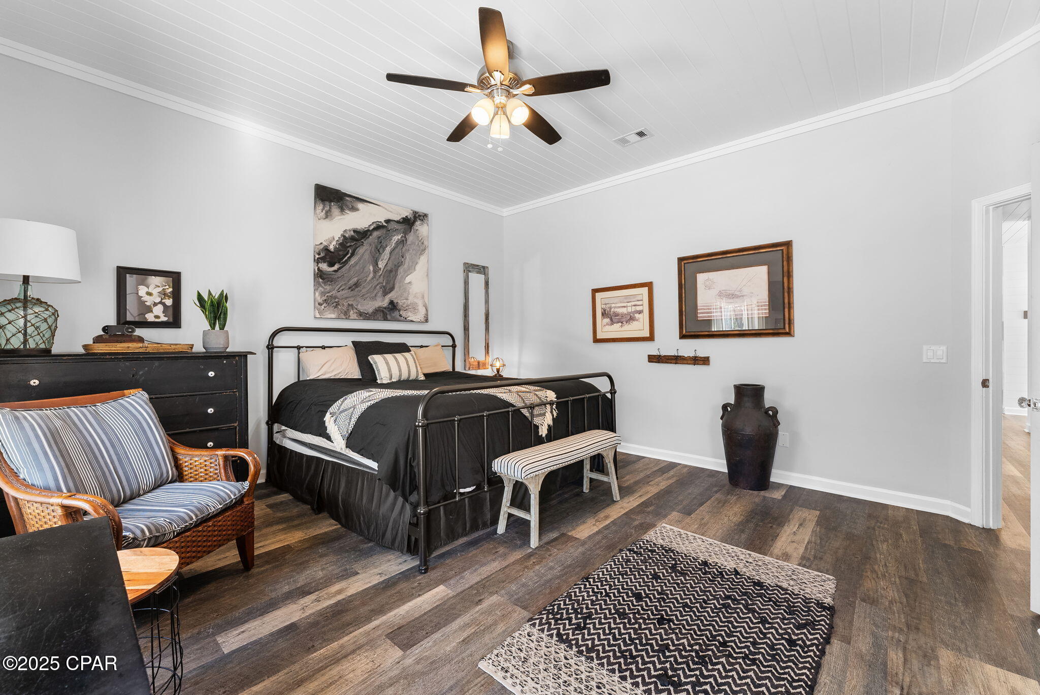 Listing photo id 18 for 4126 Snapper Street