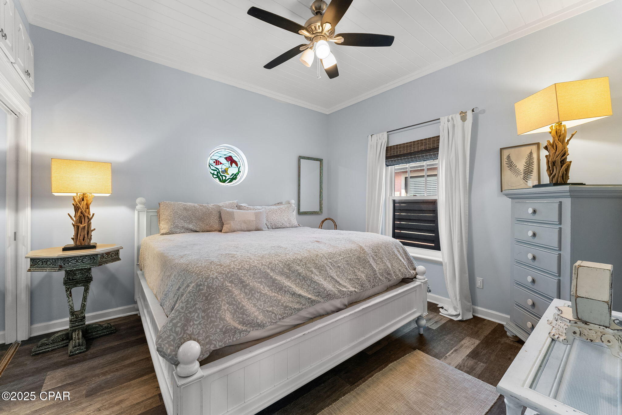 Listing photo id 26 for 4126 Snapper Street