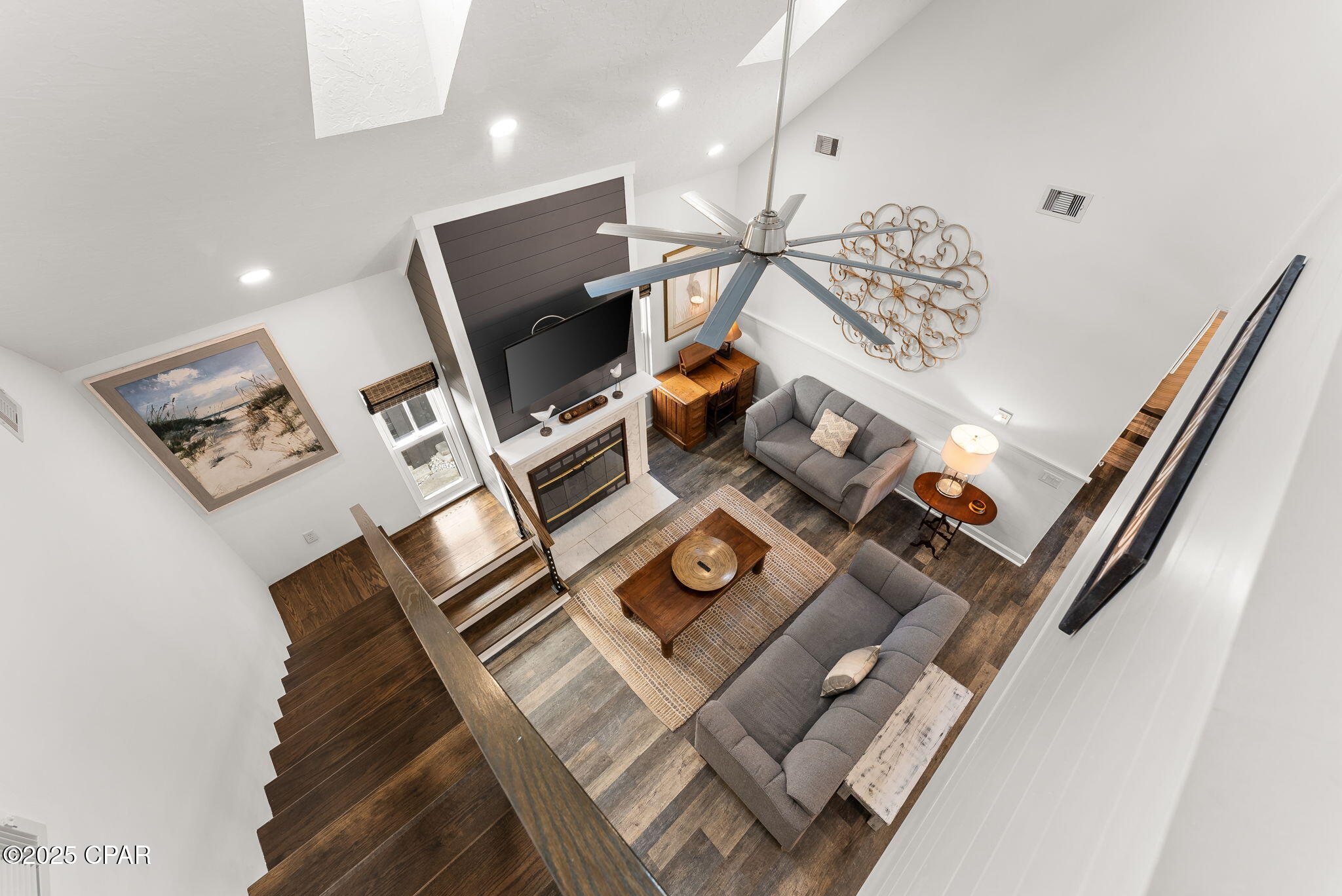 Listing photo id 28 for 4126 Snapper Street