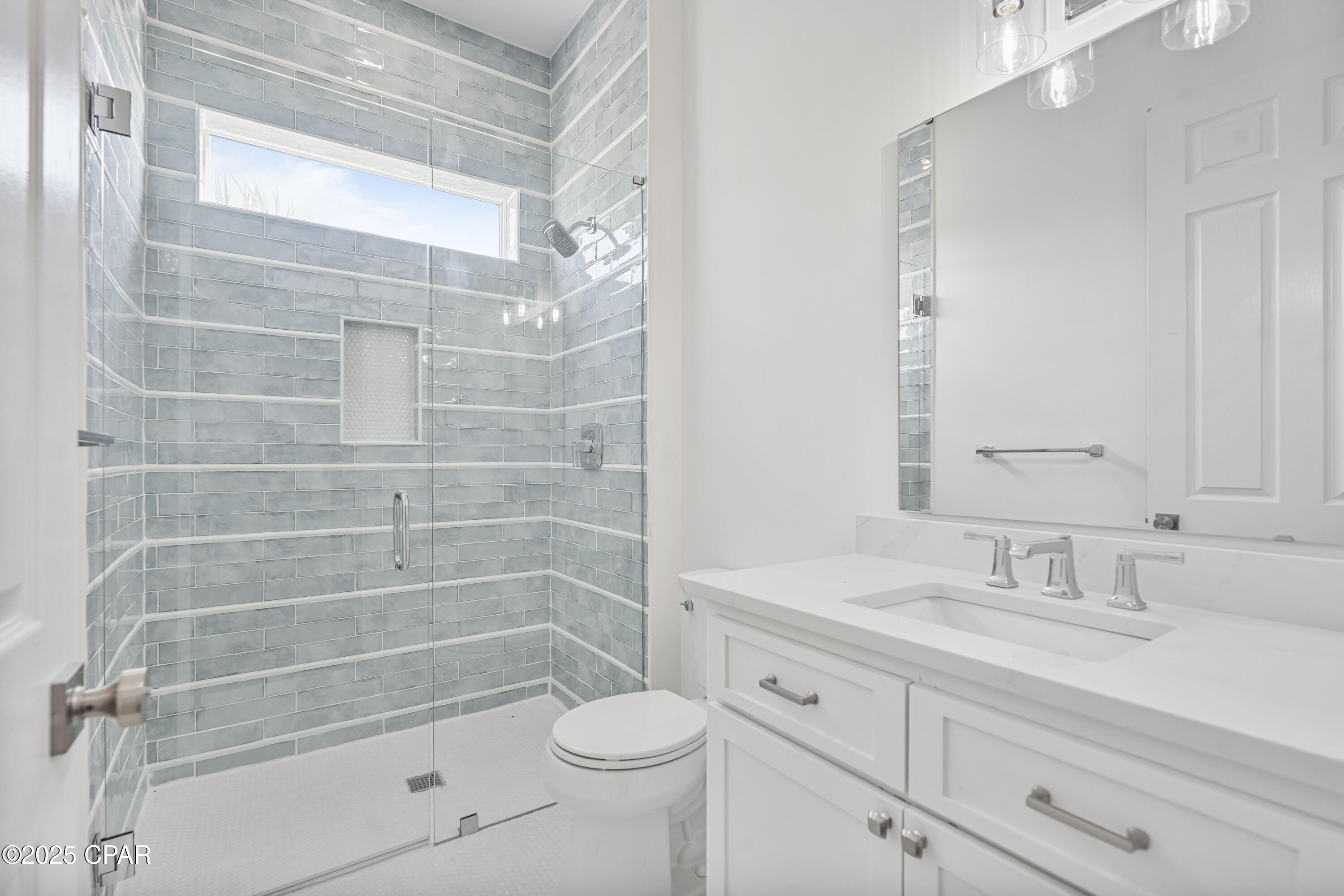 Image 22 For 21811 Palm Avenue