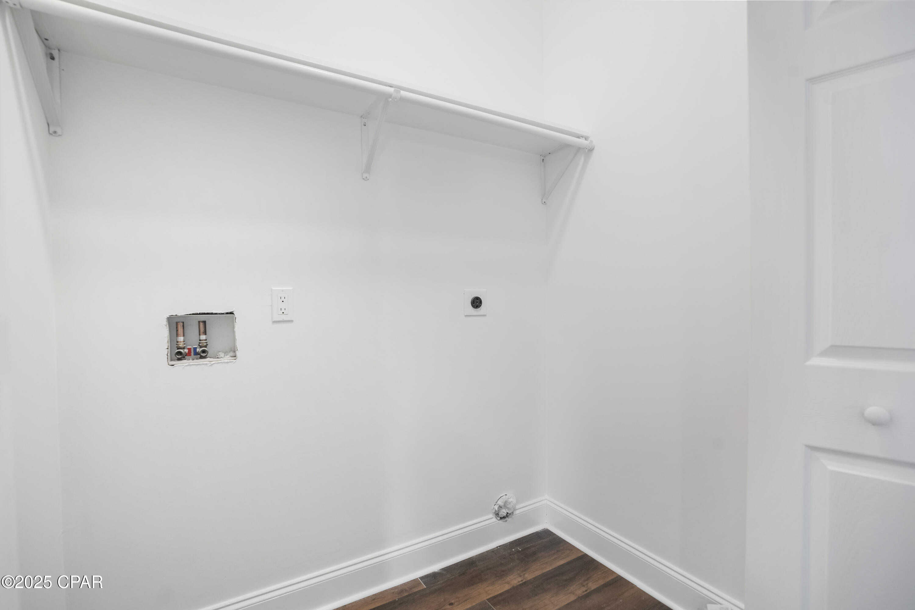 Image 23 For 21811 Palm Avenue