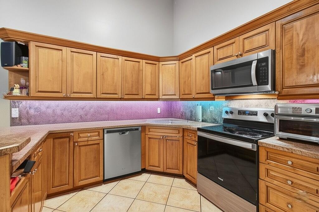 Homes for sale in Boca Raton, FL | 9766 Boca Gardens Parkway #B, Boca Raton, FL 33496 | MLS# R11143792