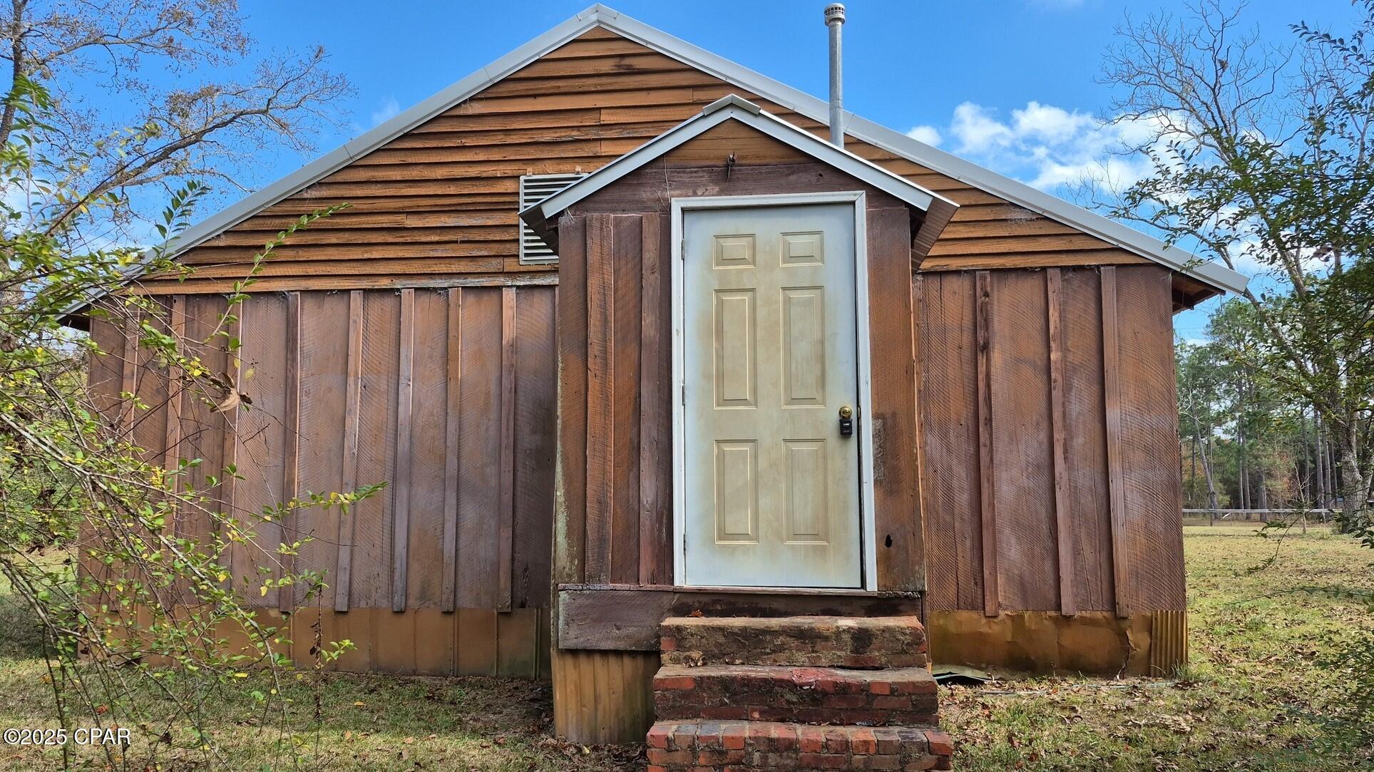 Image 3 For 1562 Highway 177a