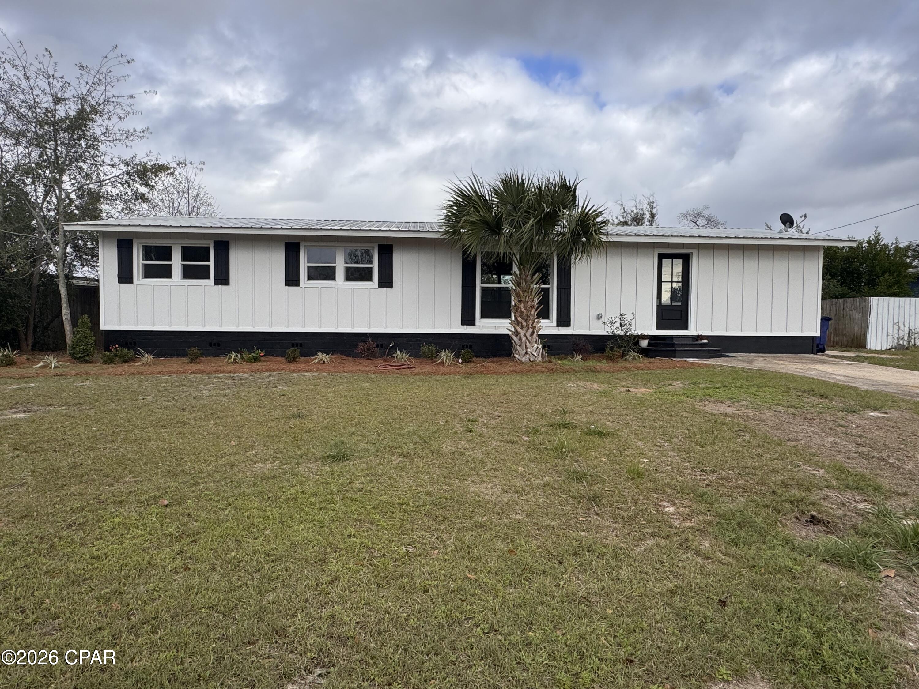 Details for 6 Harvard Circle, Panama City, FL 32405