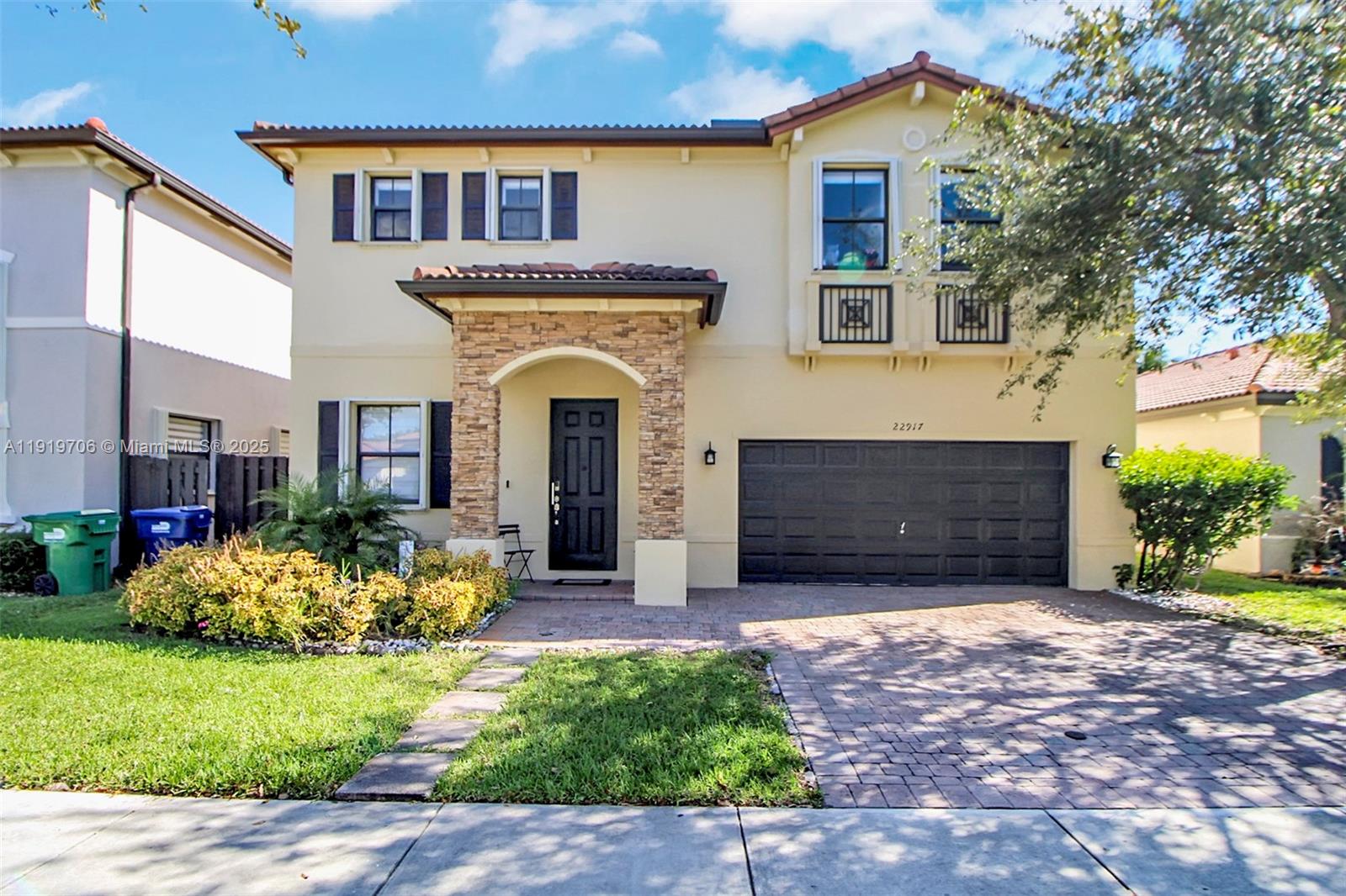Welcome to your dream home in Cutler Bay! This stunning single-family home boasts 4 bedrooms, 2.5 bathrooms, and a 2-car garage. The spacious interior features stainless steel appliances, blackout shades throughout, laminate flooring, and tile flooring in the bathrooms. Enjoy the Florida sunshine in your above-ground pool or relax in the newly upgraded paved backyard. Walk-in closets provide ample storage, while the lakefront location offers serene views and a desirable position within The Enclave community. Conveniently located about 5 minutes from the Florida Turnpike and close to retail, hospitals, schools, and parks. Legal 4/2.5 with enclosed flex room currently used as 5th bedroom.