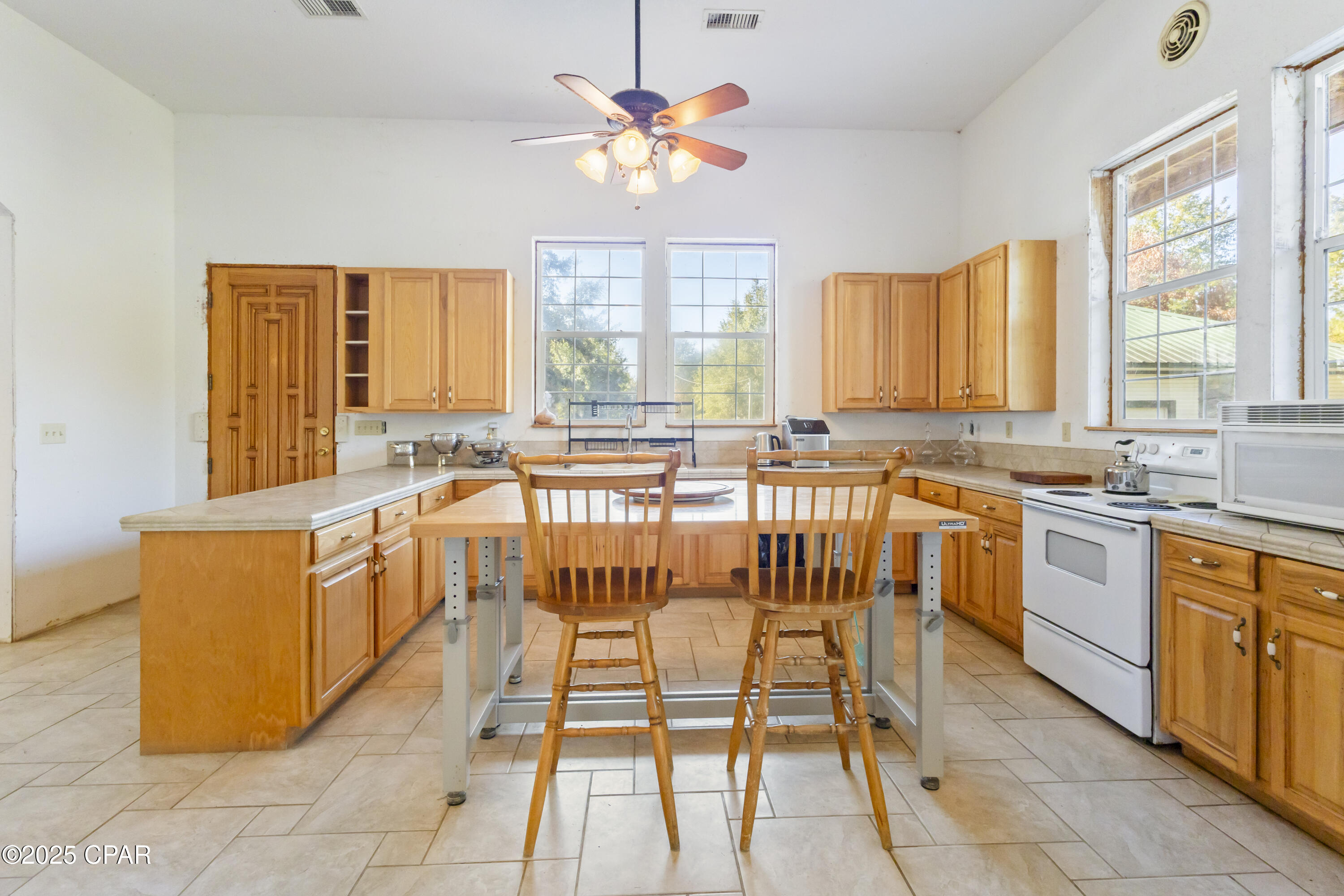 Image 19 For 4686 Dunaway Road