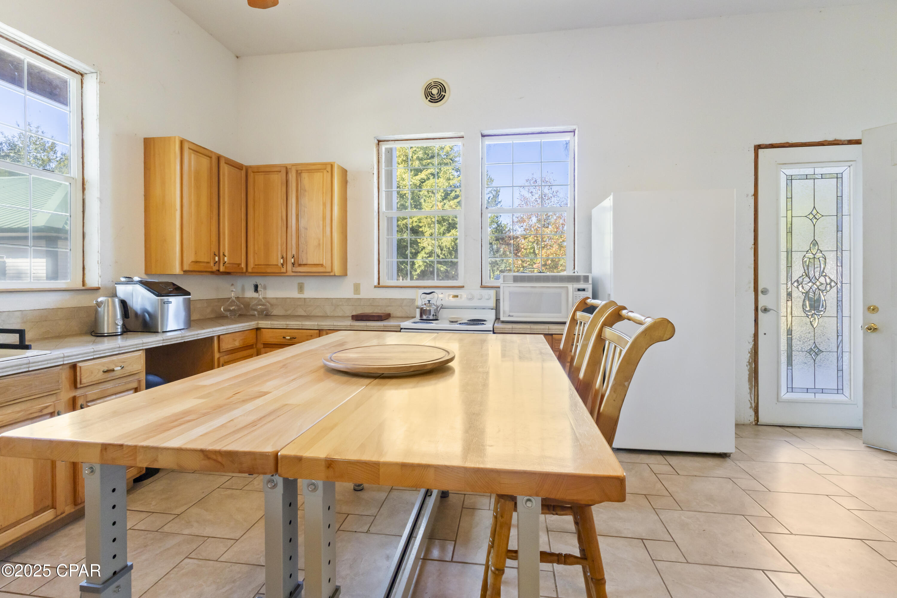 Image 21 For 4686 Dunaway Road