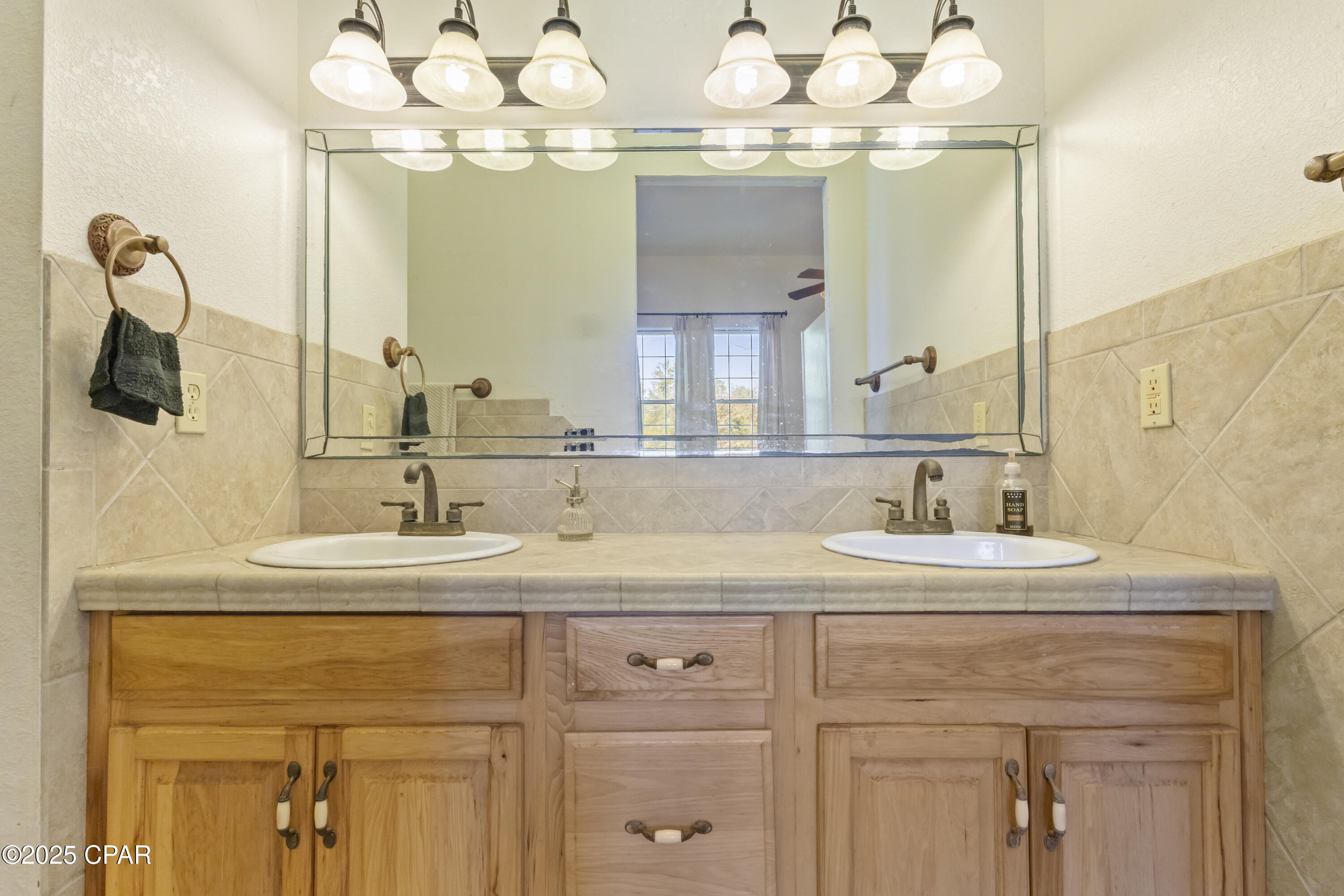 Image 24 For 4686 Dunaway Road