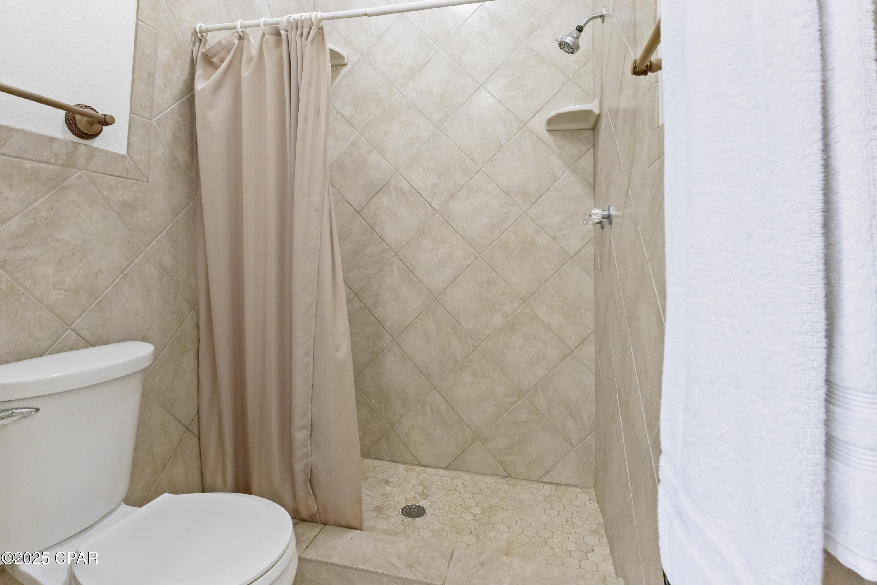 Image 32 For 4686 Dunaway Road