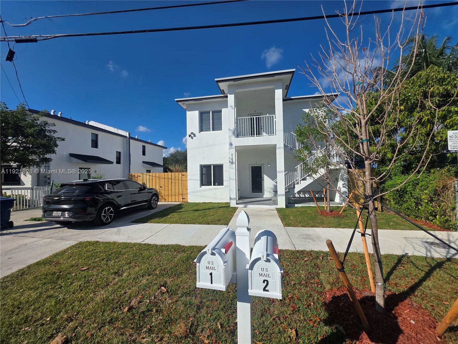 Symmes - Sharman Tract