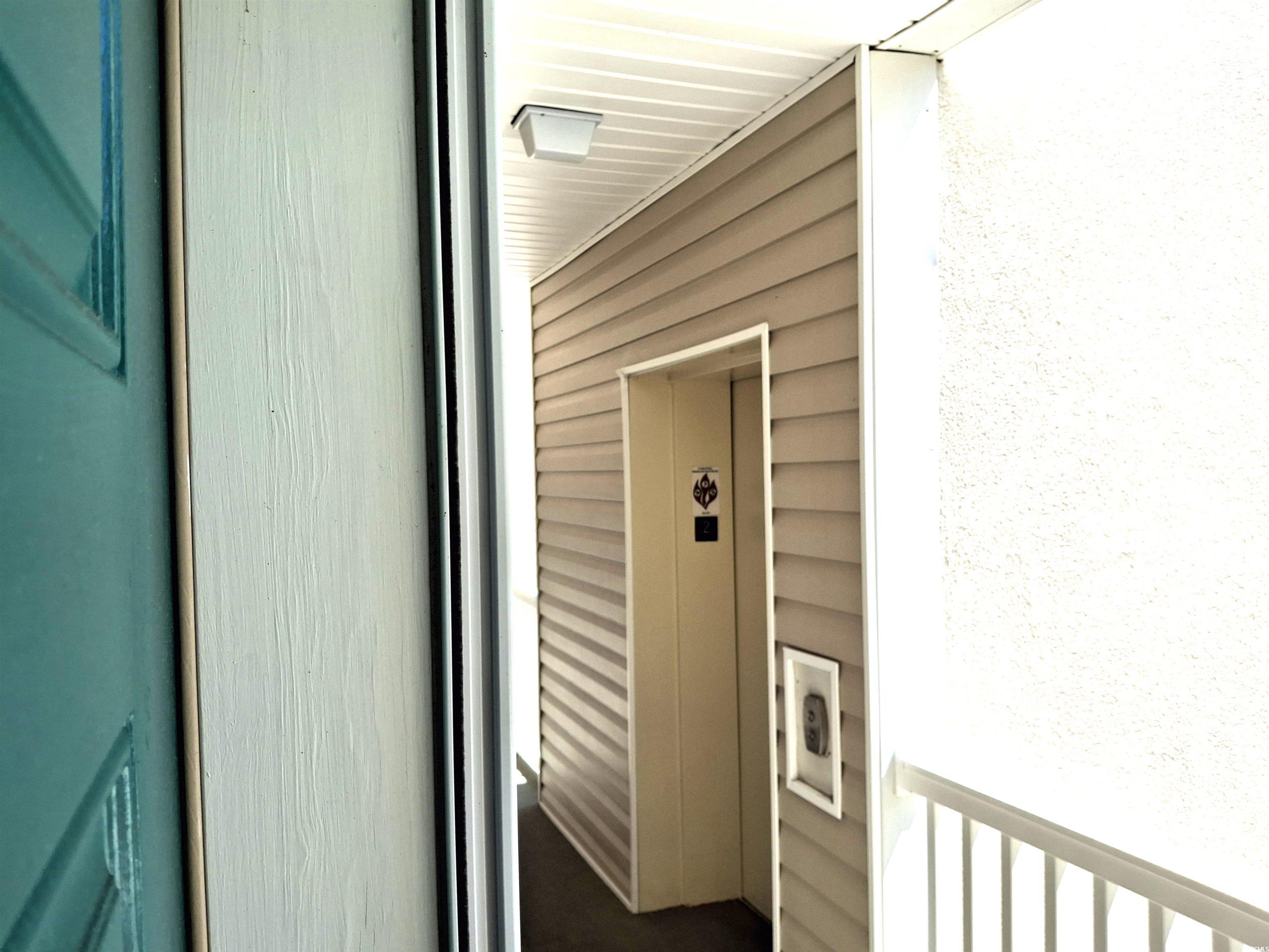2528340 | Photo 14