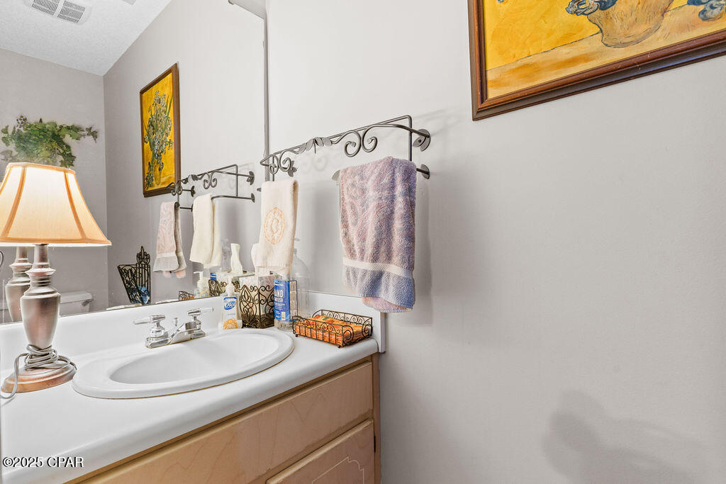 Image 23 For 5381 College Drive