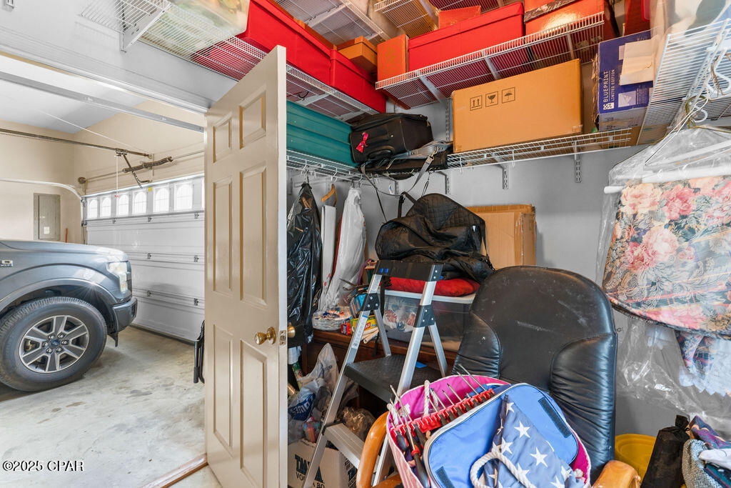 Image 36 For 5381 College Drive