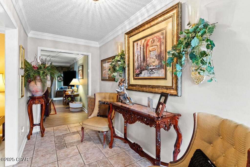 Image 4 For 5381 College Drive