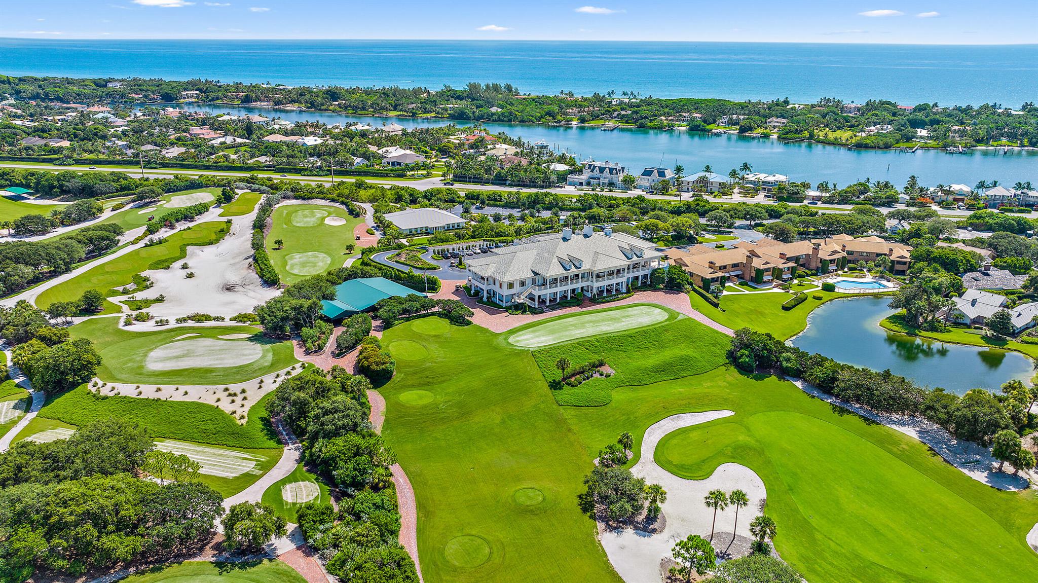 Jupiter Hills Village