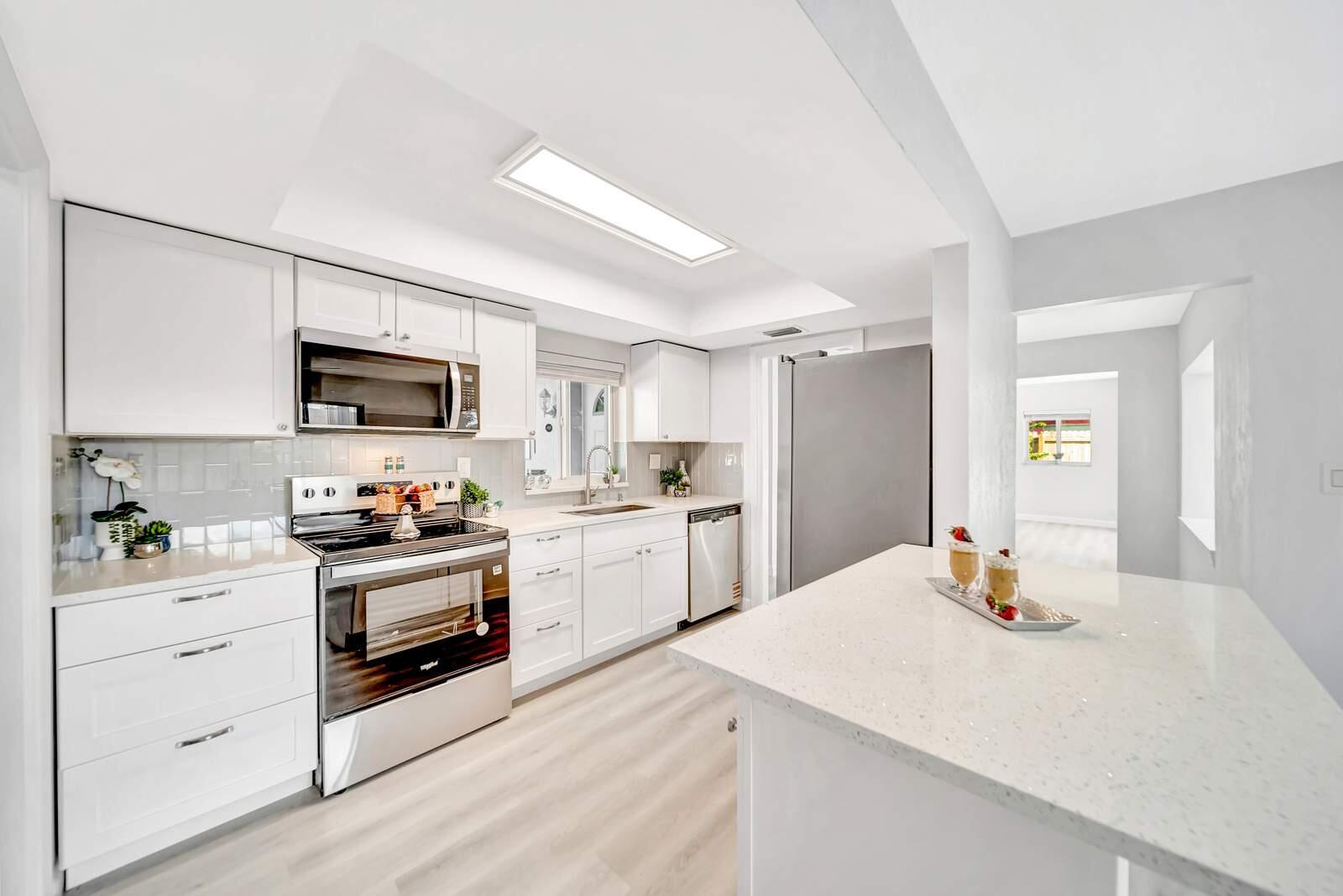 North Lauderdale Division