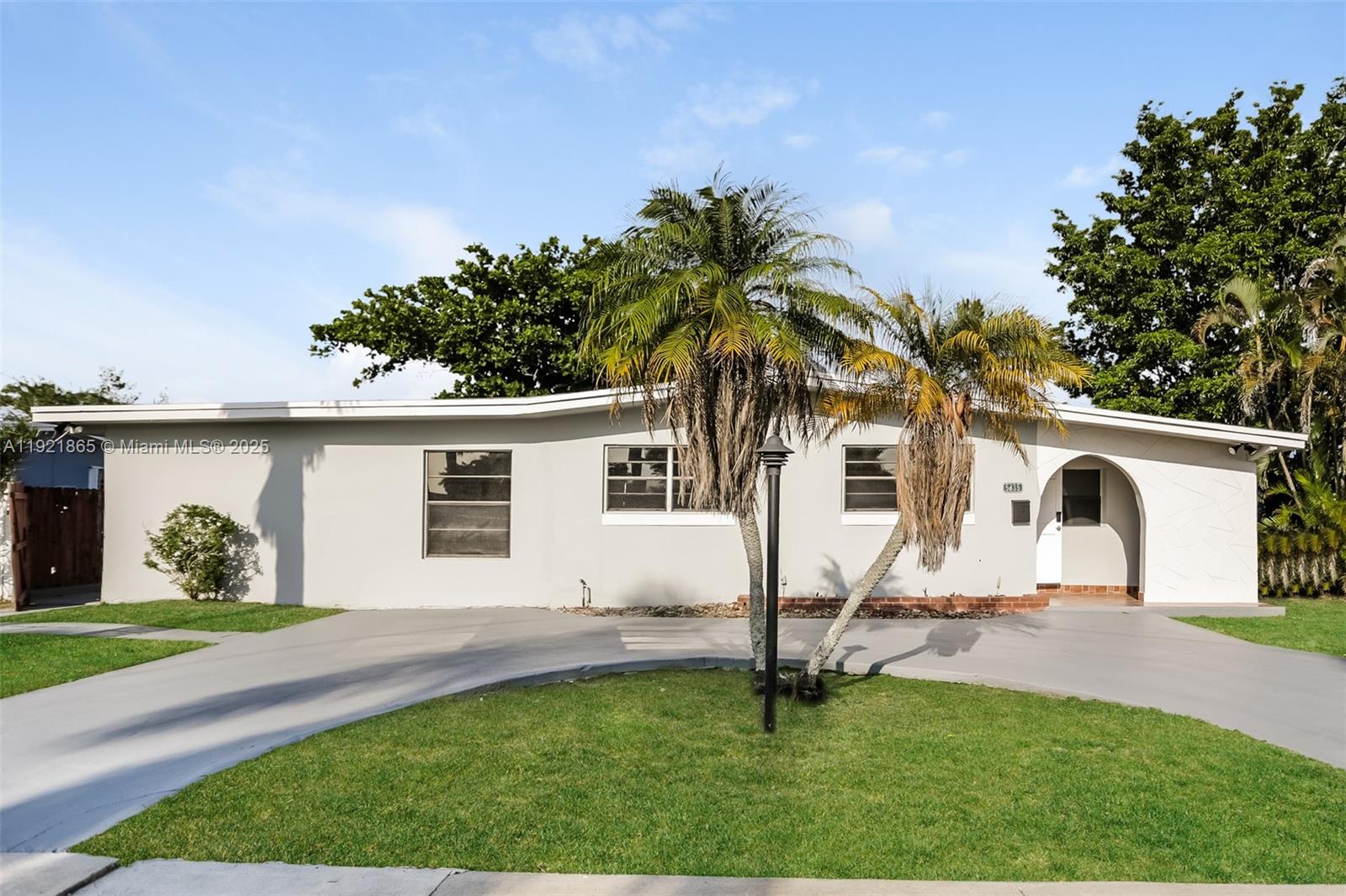 Westwood Lake 8Th Addn