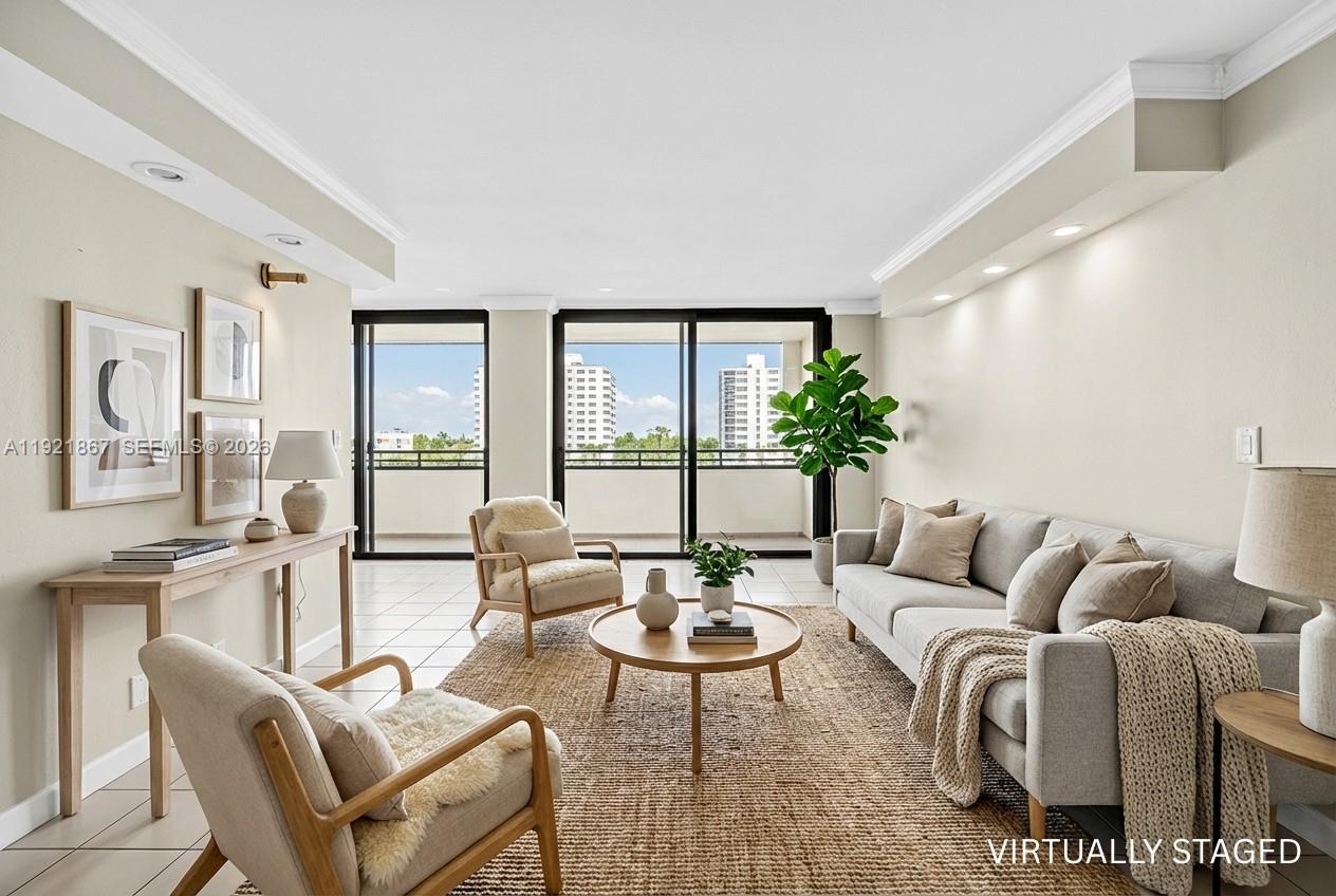 1500 Ocean Club Condo